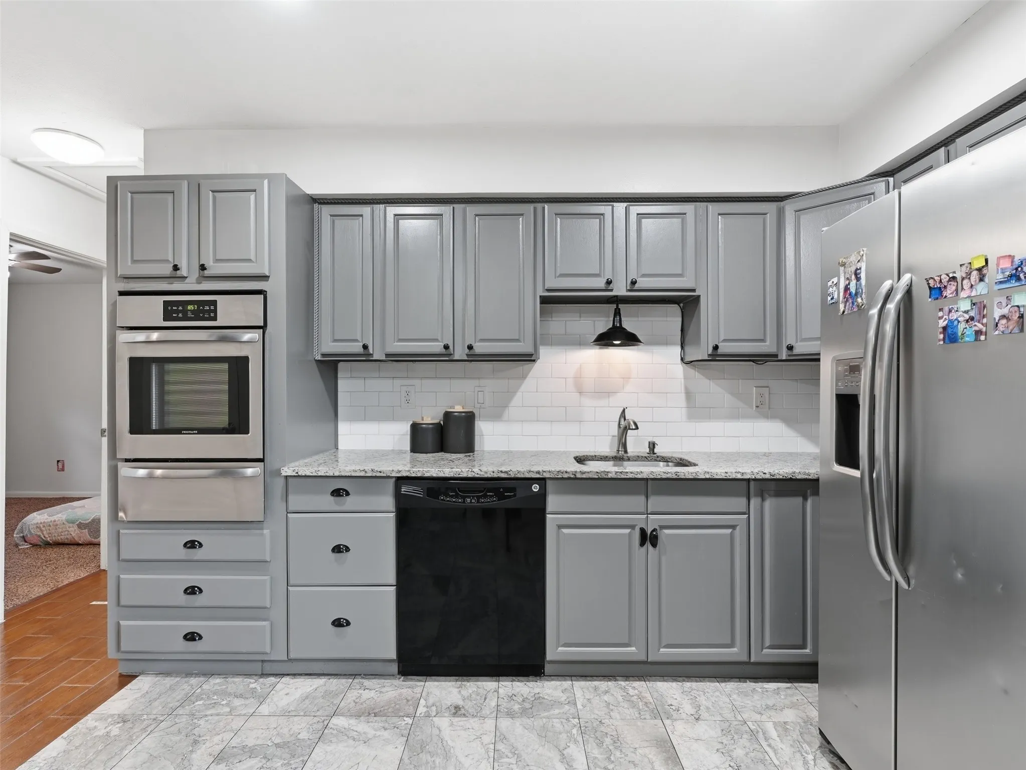Single Family Residence For Sale in Tarrant County , 824 Crosby Avenue, White Settlement, Texas 76108, 4 Bedroom, 1 Bathroom, Garage spaces, 1,323 Sqft, built in 1964, mls#21371609, Real Estate Agent in White Settlement, Homes For Sale in Tarrant county, Homes For Sale in White Settlement, Realtor in White Settlement Texas, Real Estate Brokerage Independent Realty Texas, Luminita Cordes Realtor