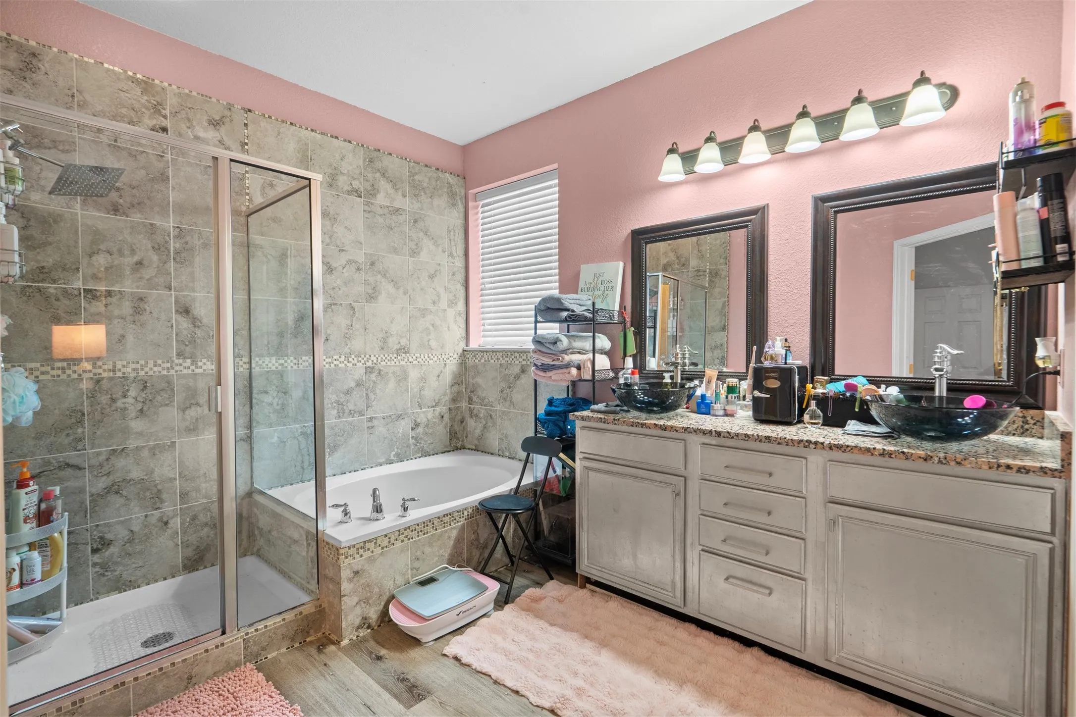 Single Family Residence For Sale in Dallas County , 804 Montrose Trail, De Soto, Texas 75115, 4 Bedroom, 3 Bathroom, 2 Garage spaces, 2,608 Sqft, built in 2006, mls#21373328, Real Estate Agent in De Soto, Homes For Sale in Dallas county, Homes For Sale in De Soto, Realtor in De Soto Texas, Real Estate Brokerage Independent Realty Texas, Luminita Cordes Realtor