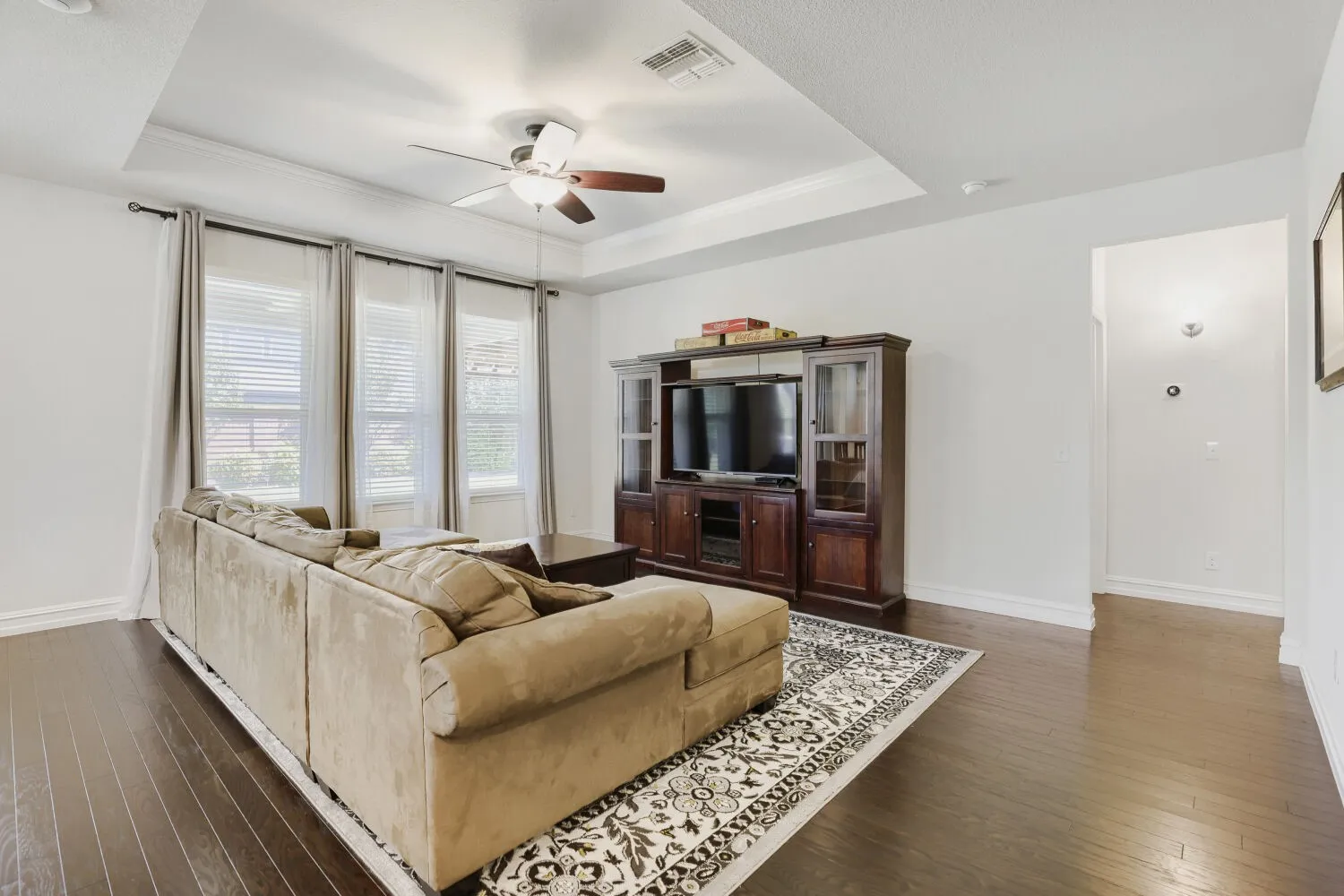 Single Family Residence For Sale in Denton County , 8730 Silent River Road, Frisco, Texas 75036, 2 Bedroom, 2 Bathroom, 2 Garage spaces, 1,840 Sqft, built in 2019, mls#21347485, Real Estate Agent in Frisco, Homes For Sale in Denton county, Homes For Sale in Frisco, Realtor in Frisco Texas, Real Estate Brokerage Independent Realty Texas, Luminita Cordes Realtor