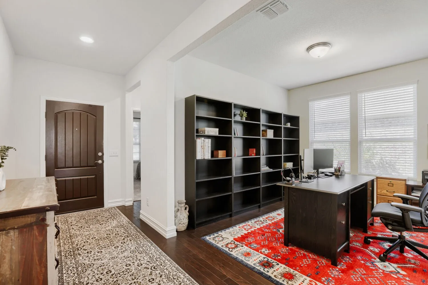 Single Family Residence For Sale in Denton County , 8730 Silent River Road, Frisco, Texas 75036, 2 Bedroom, 2 Bathroom, 2 Garage spaces, 1,840 Sqft, built in 2019, mls#21347485, Real Estate Agent in Frisco, Homes For Sale in Denton county, Homes For Sale in Frisco, Realtor in Frisco Texas, Real Estate Brokerage Independent Realty Texas, Luminita Cordes Realtor