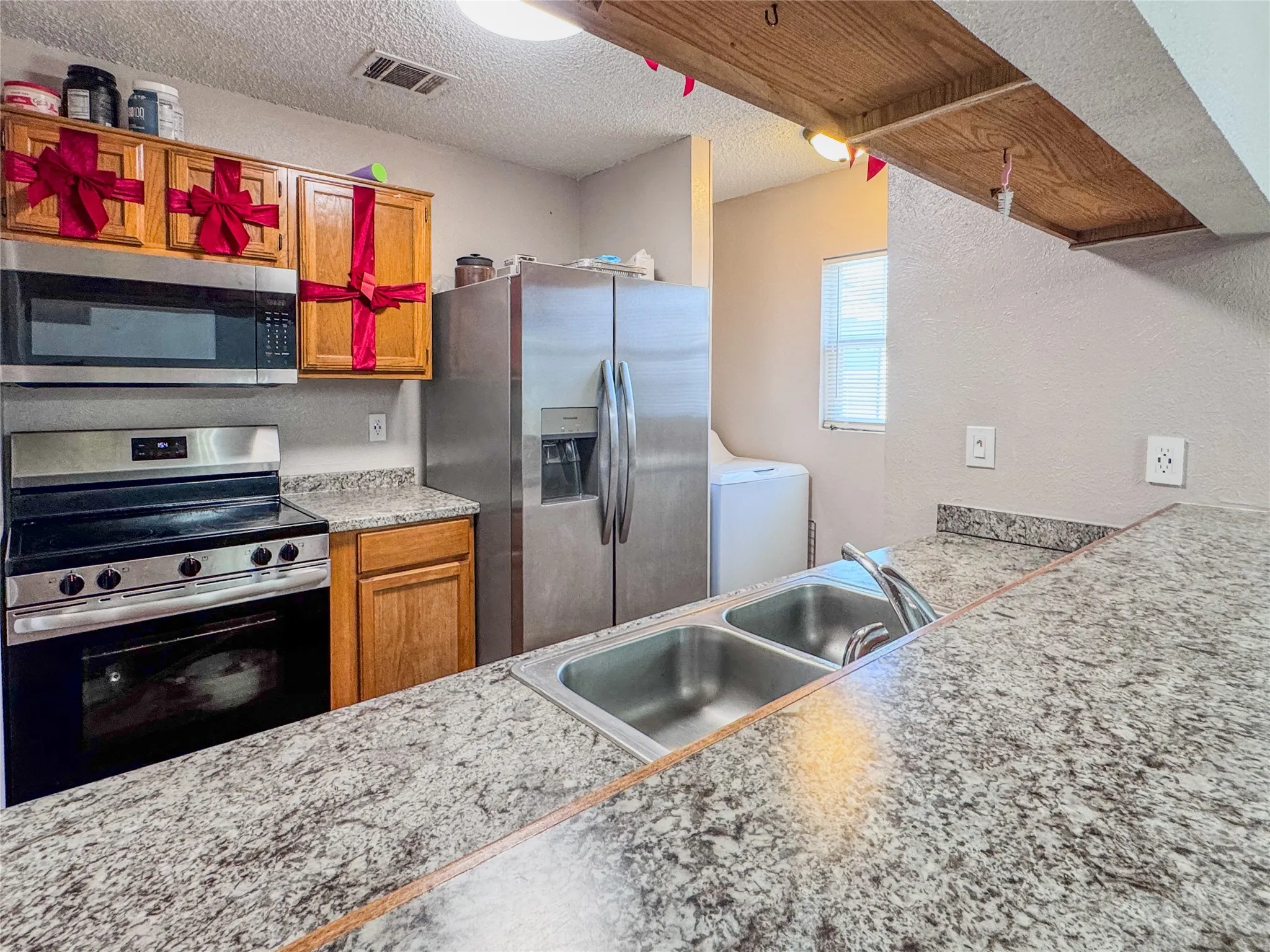 Single Family Residence For Sale in Dallas County , 1508 Pocono Trail, Dallas, Texas 75217, 3 Bedroom, 2 Bathroom, Garage spaces, 1,110 Sqft, built in 1982, mls#21373046, Real Estate Agent in Dallas, Homes For Sale in Dallas county, Homes For Sale in Dallas, Realtor in Dallas Texas, Real Estate Brokerage Independent Realty Texas, Luminita Cordes Realtor