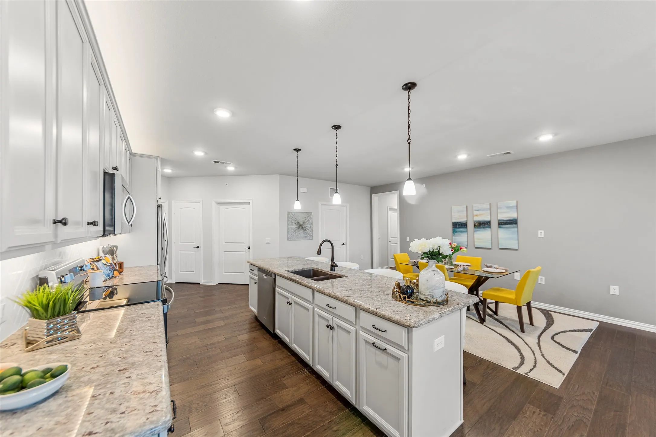 Condominium For Sale in Collin County , 651 N Watters Road 5407, Allen, Texas 75013, 3 Bedroom, 2 Bathroom, 1 Garage spaces, 1,884 Sqft, built in 2020, mls#21373288, Real Estate Agent in Allen, Homes For Sale in Collin county, Homes For Sale in Allen, Realtor in Allen Texas, Real Estate Brokerage Independent Realty Texas, Luminita Cordes Realtor