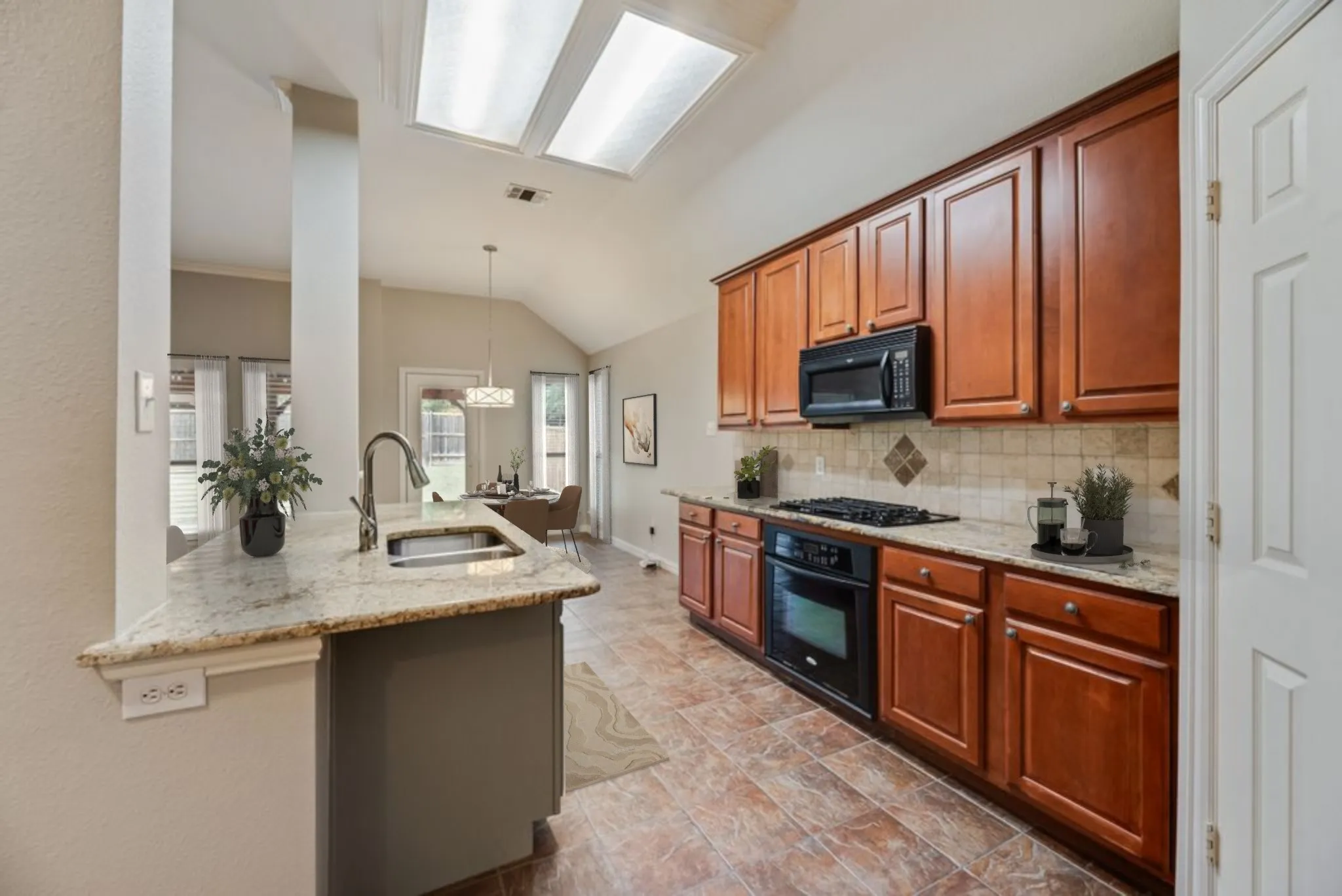 Single Family Residence For Sale in Kaufman County , 1009 Dancing Waters Avenue, Forney, Texas 75126, 4 Bedroom, 2 Bathroom, 2 Garage spaces, 1,988 Sqft, built in 2005, mls#21373260, Real Estate Agent in Forney, Homes For Sale in Kaufman county, Homes For Sale in Forney, Realtor in Forney Texas, Real Estate Brokerage Independent Realty Texas, Luminita Cordes Realtor
