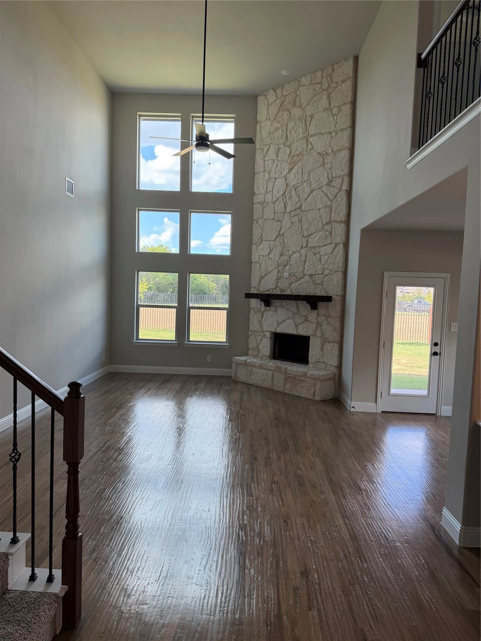 Single Family Residence For Sale in Ellis County , 613 Red Maple Road, Waxahachie, Texas 75165, 4 Bedroom, 4 Bathroom, 2 Garage spaces, 2,716 Sqft, built in 2026, mls#21373345, Real Estate Agent in Waxahachie, Homes For Sale in Ellis county, Homes For Sale in Waxahachie, Realtor in Waxahachie Texas, Real Estate Brokerage Independent Realty Texas, Luminita Cordes Realtor