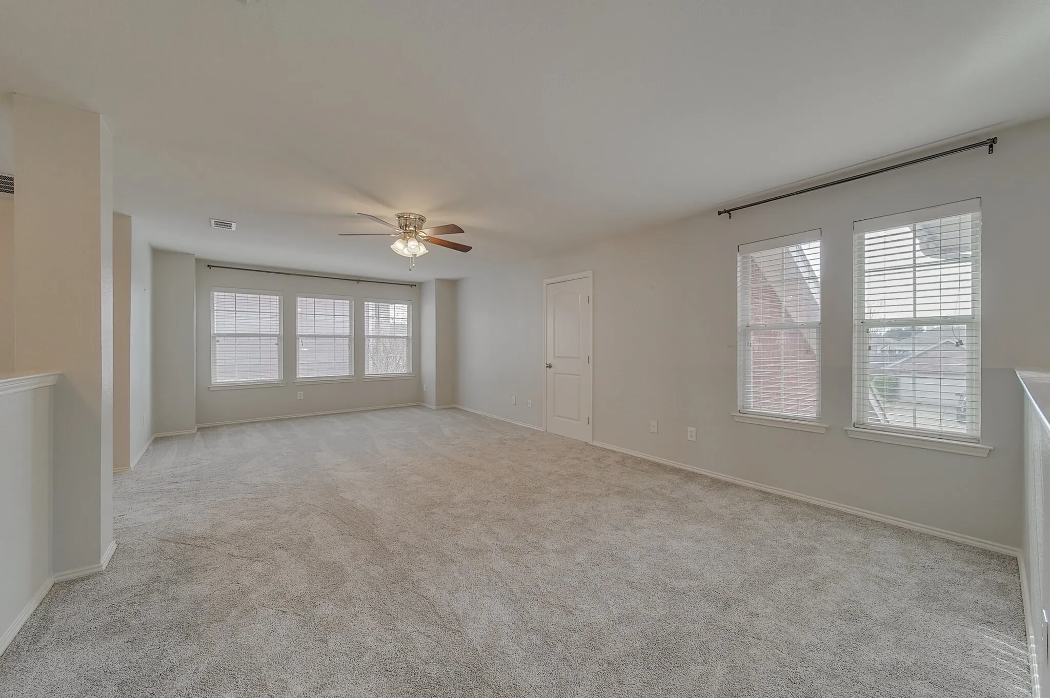 Single Family Residence For Sale in Collin County , 9220 Harrisburg Lane, Mc Kinney, Texas 75071, 5 Bedroom, 3 Bathroom, 2 Garage spaces, 3,178 Sqft, built in 2000, mls#21373350, Real Estate Agent in Mc Kinney, Homes For Sale in Collin county, Homes For Sale in Mc Kinney, Realtor in Mc Kinney Texas, Real Estate Brokerage Independent Realty Texas, Luminita Cordes Realtor