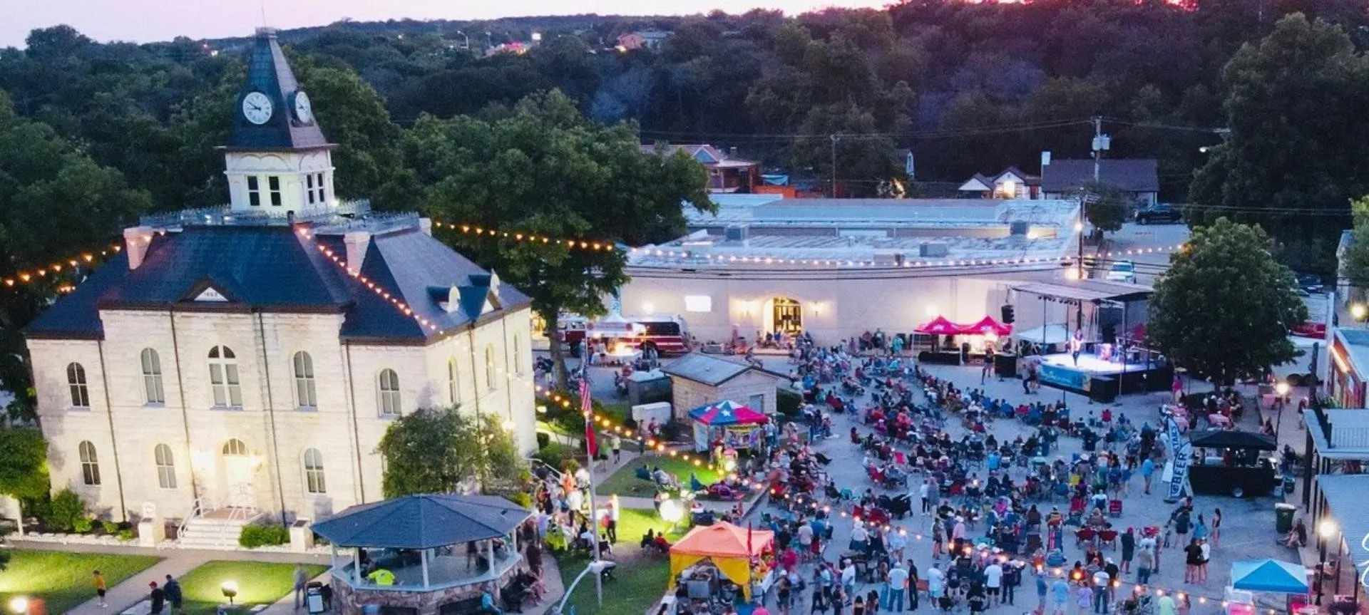 Courthouse square on an event night.