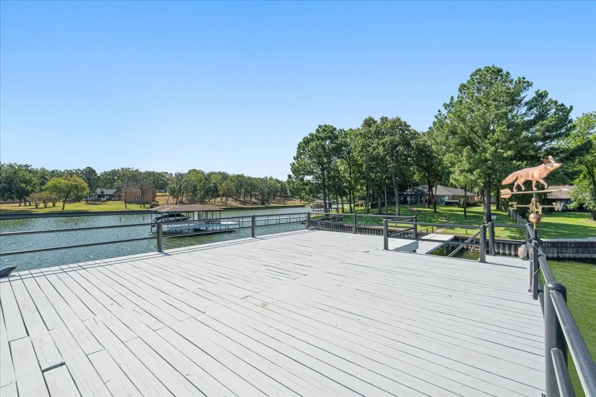 Single Family Residence For Sale in Freestone County , 122 Knights Circle, Streetman, Texas 75859, 3 Bedroom, 2 Bathroom, 2 Garage spaces, 1,584 Sqft, built in 1999, mls#21373117, Real Estate Agent in Streetman, Homes For Sale in Freestone county, Homes For Sale in Streetman, Realtor in Streetman Texas, Real Estate Brokerage Independent Realty Texas, Luminita Cordes Realtor