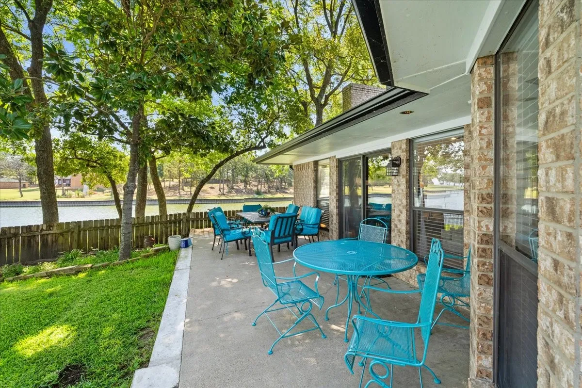 Single Family Residence For Sale in Freestone County , 122 Knights Circle, Streetman, Texas 75859, 3 Bedroom, 2 Bathroom, 2 Garage spaces, 1,584 Sqft, built in 1999, mls#21373117, Real Estate Agent in Streetman, Homes For Sale in Freestone county, Homes For Sale in Streetman, Realtor in Streetman Texas, Real Estate Brokerage Independent Realty Texas, Luminita Cordes Realtor