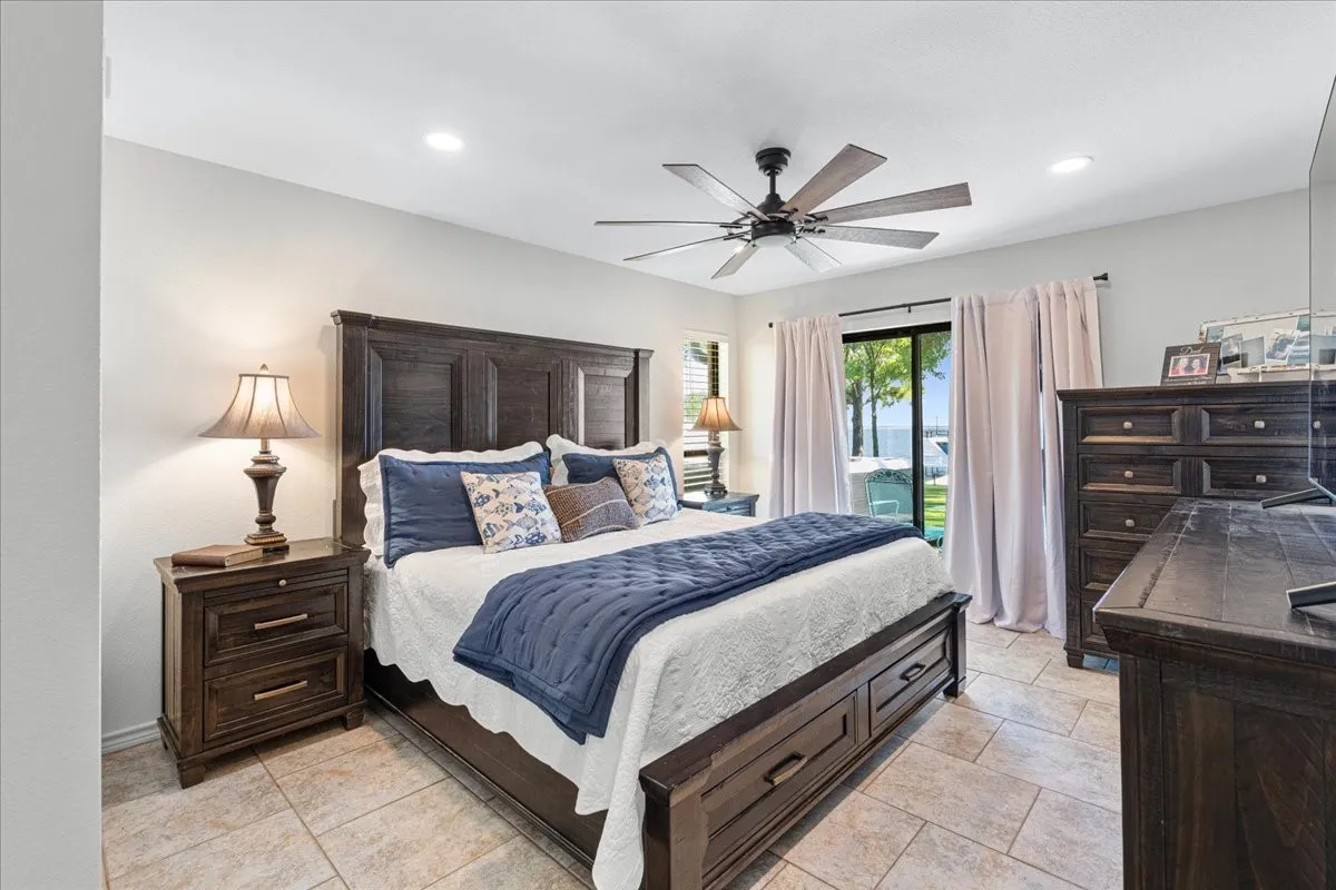 Single Family Residence For Sale in Freestone County , 122 Knights Circle, Streetman, Texas 75859, 3 Bedroom, 2 Bathroom, 2 Garage spaces, 1,584 Sqft, built in 1999, mls#21373117, Real Estate Agent in Streetman, Homes For Sale in Freestone county, Homes For Sale in Streetman, Realtor in Streetman Texas, Real Estate Brokerage Independent Realty Texas, Luminita Cordes Realtor