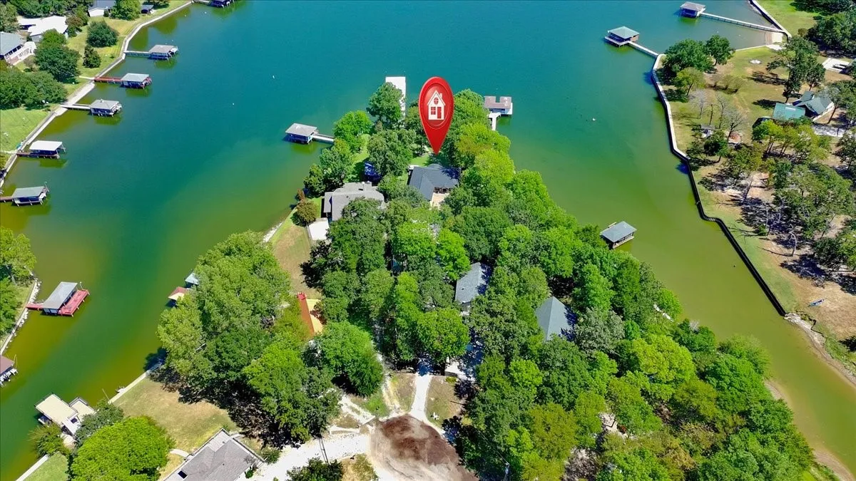 Single Family Residence For Sale in Freestone County , 122 Knights Circle, Streetman, Texas 75859, 3 Bedroom, 2 Bathroom, 2 Garage spaces, 1,584 Sqft, built in 1999, mls#21373117, Real Estate Agent in Streetman, Homes For Sale in Freestone county, Homes For Sale in Streetman, Realtor in Streetman Texas, Real Estate Brokerage Independent Realty Texas, Luminita Cordes Realtor