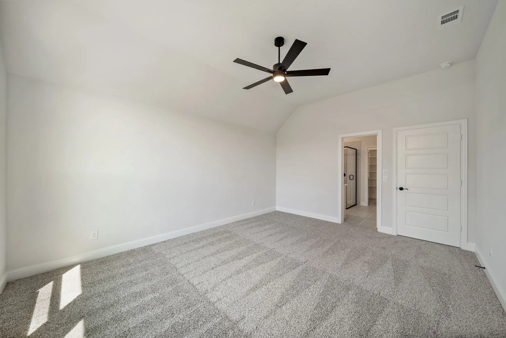 Single Family Residence For Rent in Grayson County , 606 Austen Avenue, Tioga, Texas 76271, 3 Bedroom, 2 Bathroom, 2 Garage spaces, 1,628 Sqft, built in 2026, mls#21373335, Real Estate Agent in Tioga, Homes For Rent in Grayson county, Homes For Rent in Tioga, Realtor in Tioga Texas, Real Estate Brokerage Independent Realty Texas, Luminita Cordes Realtor