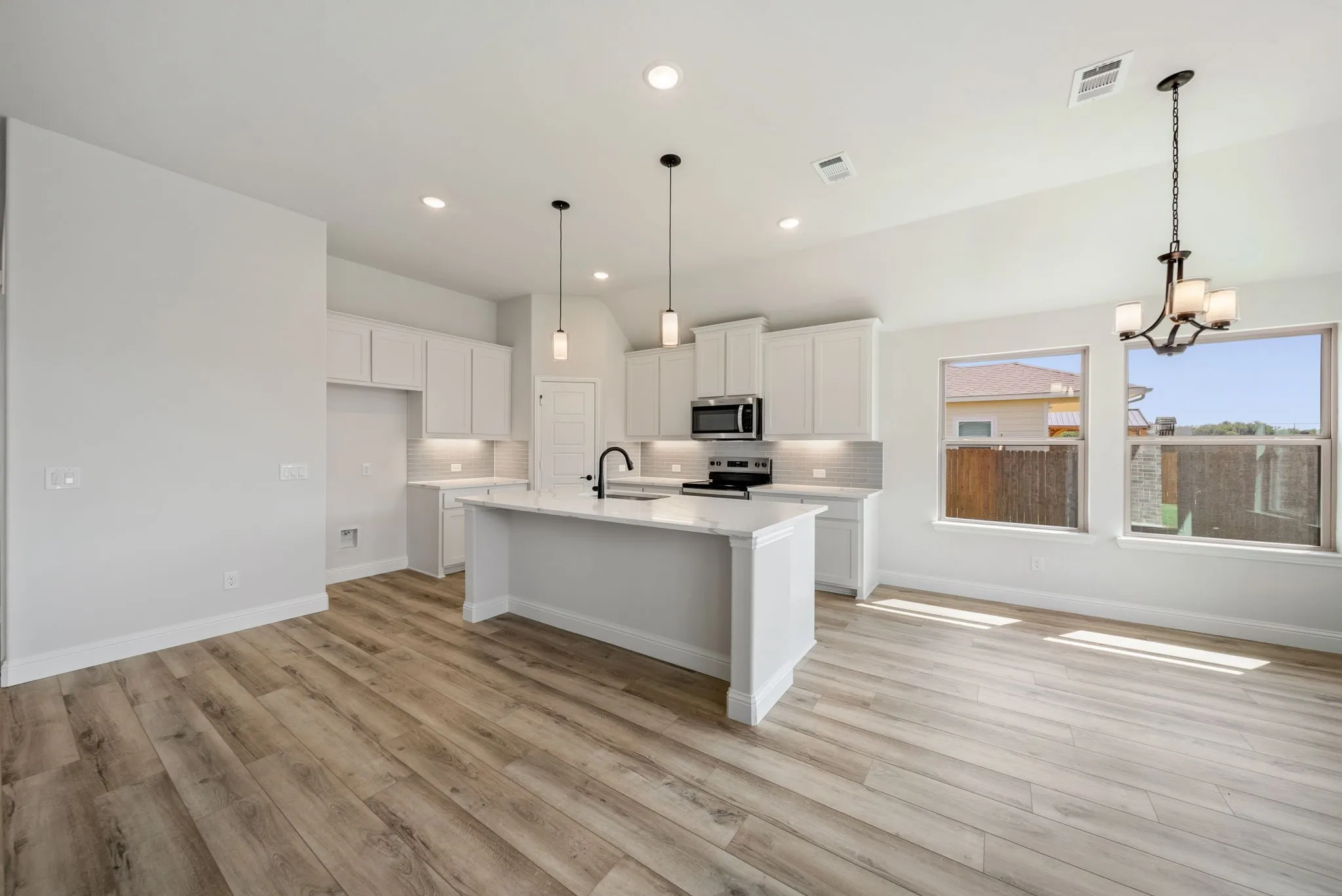 Single Family Residence For Rent in Grayson County , 606 Austen Avenue, Tioga, Texas 76271, 3 Bedroom, 2 Bathroom, 2 Garage spaces, 1,628 Sqft, built in 2026, mls#21373335, Real Estate Agent in Tioga, Homes For Rent in Grayson county, Homes For Rent in Tioga, Realtor in Tioga Texas, Real Estate Brokerage Independent Realty Texas, Luminita Cordes Realtor