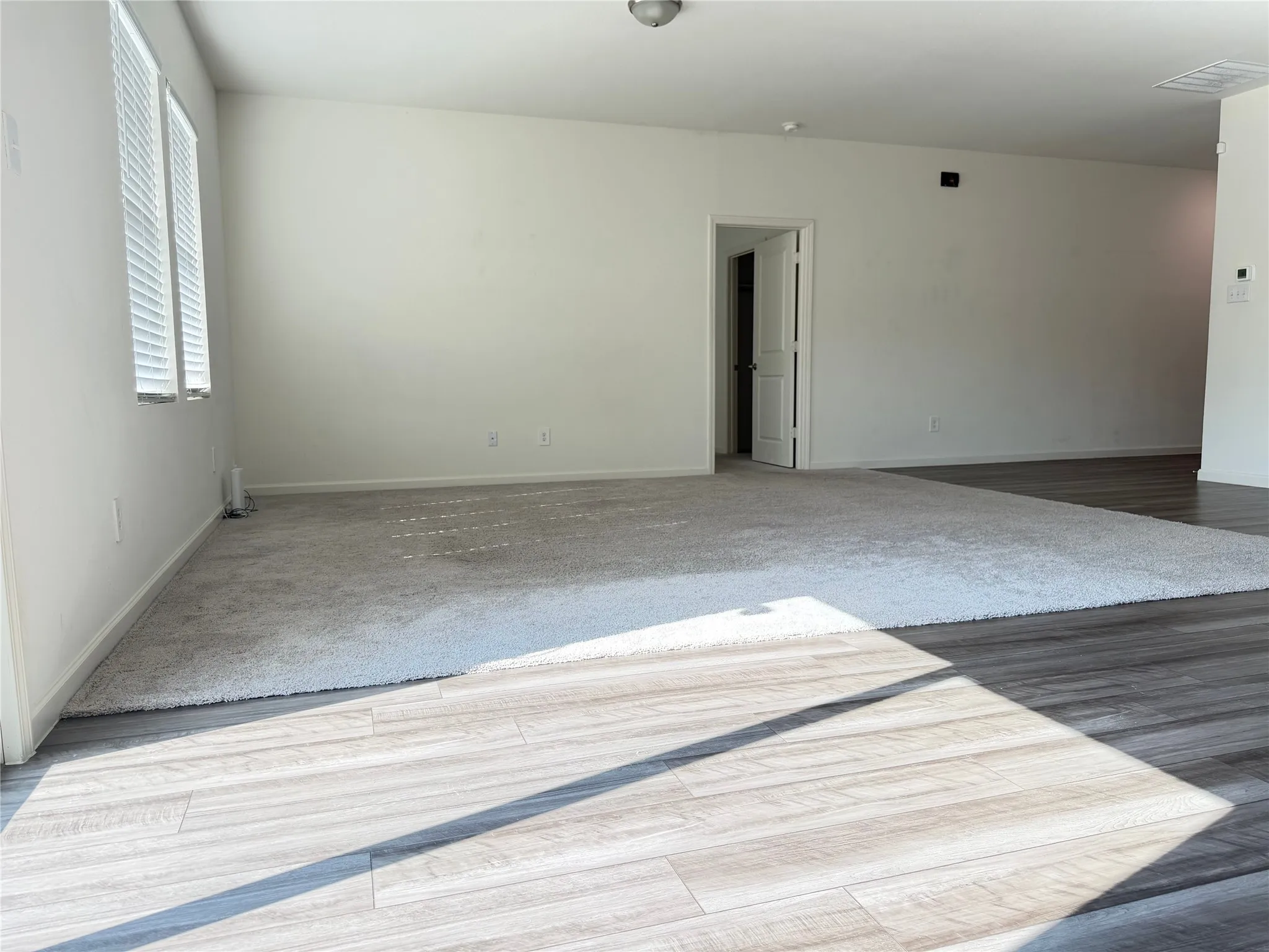 Single Family Residence For Rent in Collin County , 745 Richmond Drive, Lavon, Texas 75166, 3 Bedroom, 2 Bathroom, 2 Garage spaces, 1,591 Sqft, built in 2021, mls#21373362, Real Estate Agent in Lavon, Homes For Rent in Collin county, Homes For Rent in Lavon, Realtor in Lavon Texas, Real Estate Brokerage Independent Realty Texas, Luminita Cordes Realtor