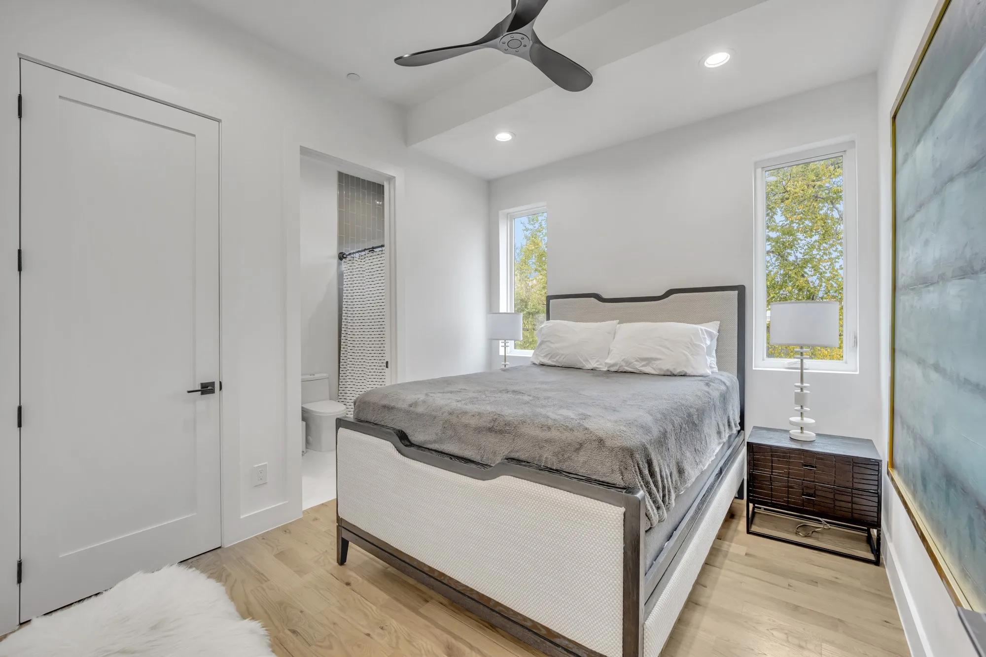 Condominium For Sale in Dallas County , 4631 Belmont Avenue 202, Dallas, Texas 75204, 2 Bedroom, 3 Bathroom, 2 Garage spaces, 1,774 Sqft, built in 2021, mls#21373364, Real Estate Agent in Dallas, Homes For Sale in Dallas county, Homes For Sale in Dallas, Realtor in Dallas Texas, Real Estate Brokerage Independent Realty Texas, Luminita Cordes Realtor