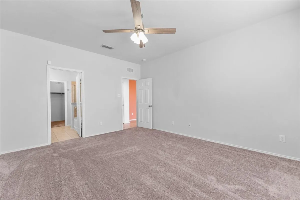 Single Family Residence For Rent in Tarrant County , 2412 Simmental Road, Fort Worth, Texas 76131, 3 Bedroom, 2 Bathroom, 2 Garage spaces, 1,636 Sqft, built in 2016, mls#21373365, Real Estate Agent in Fort Worth, Homes For Rent in Tarrant county, Homes For Rent in Fort Worth, Realtor in Fort Worth Texas, Real Estate Brokerage Independent Realty Texas, Luminita Cordes Realtor