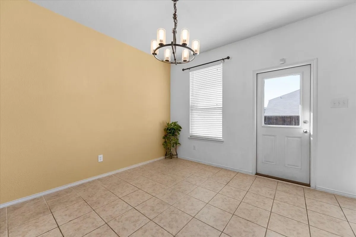 Single Family Residence For Rent in Tarrant County , 2412 Simmental Road, Fort Worth, Texas 76131, 3 Bedroom, 2 Bathroom, 2 Garage spaces, 1,636 Sqft, built in 2016, mls#21373365, Real Estate Agent in Fort Worth, Homes For Rent in Tarrant county, Homes For Rent in Fort Worth, Realtor in Fort Worth Texas, Real Estate Brokerage Independent Realty Texas, Luminita Cordes Realtor