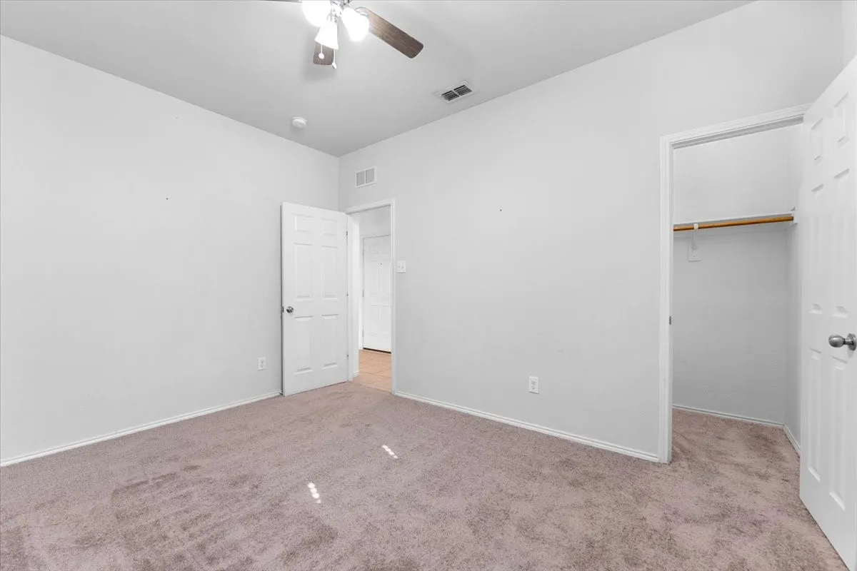 Single Family Residence For Rent in Tarrant County , 2412 Simmental Road, Fort Worth, Texas 76131, 3 Bedroom, 2 Bathroom, 2 Garage spaces, 1,636 Sqft, built in 2016, mls#21373365, Real Estate Agent in Fort Worth, Homes For Rent in Tarrant county, Homes For Rent in Fort Worth, Realtor in Fort Worth Texas, Real Estate Brokerage Independent Realty Texas, Luminita Cordes Realtor
