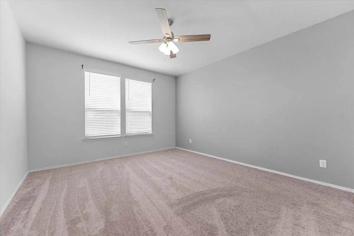 Single Family Residence For Rent in Tarrant County , 2412 Simmental Road, Fort Worth, Texas 76131, 3 Bedroom, 2 Bathroom, 2 Garage spaces, 1,636 Sqft, built in 2016, mls#21373365, Real Estate Agent in Fort Worth, Homes For Rent in Tarrant county, Homes For Rent in Fort Worth, Realtor in Fort Worth Texas, Real Estate Brokerage Independent Realty Texas, Luminita Cordes Realtor