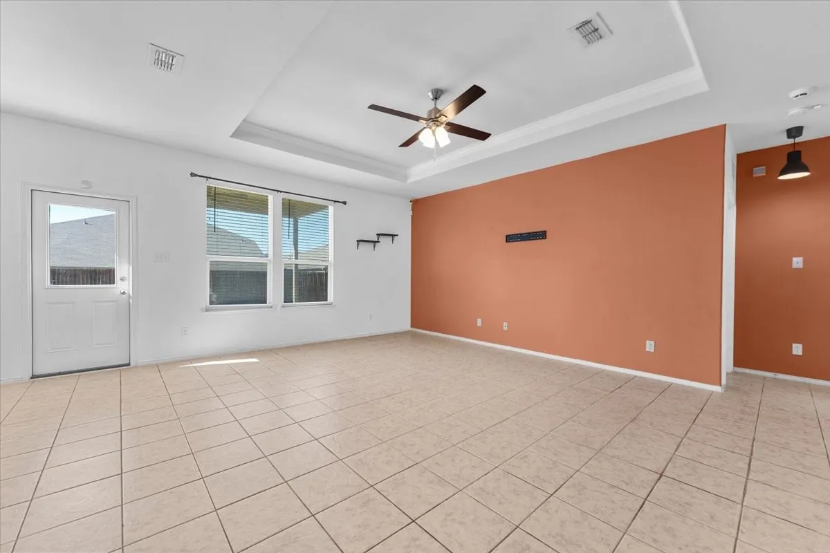 Single Family Residence For Rent in Tarrant County , 2412 Simmental Road, Fort Worth, Texas 76131, 3 Bedroom, 2 Bathroom, 2 Garage spaces, 1,636 Sqft, built in 2016, mls#21373365, Real Estate Agent in Fort Worth, Homes For Rent in Tarrant county, Homes For Rent in Fort Worth, Realtor in Fort Worth Texas, Real Estate Brokerage Independent Realty Texas, Luminita Cordes Realtor