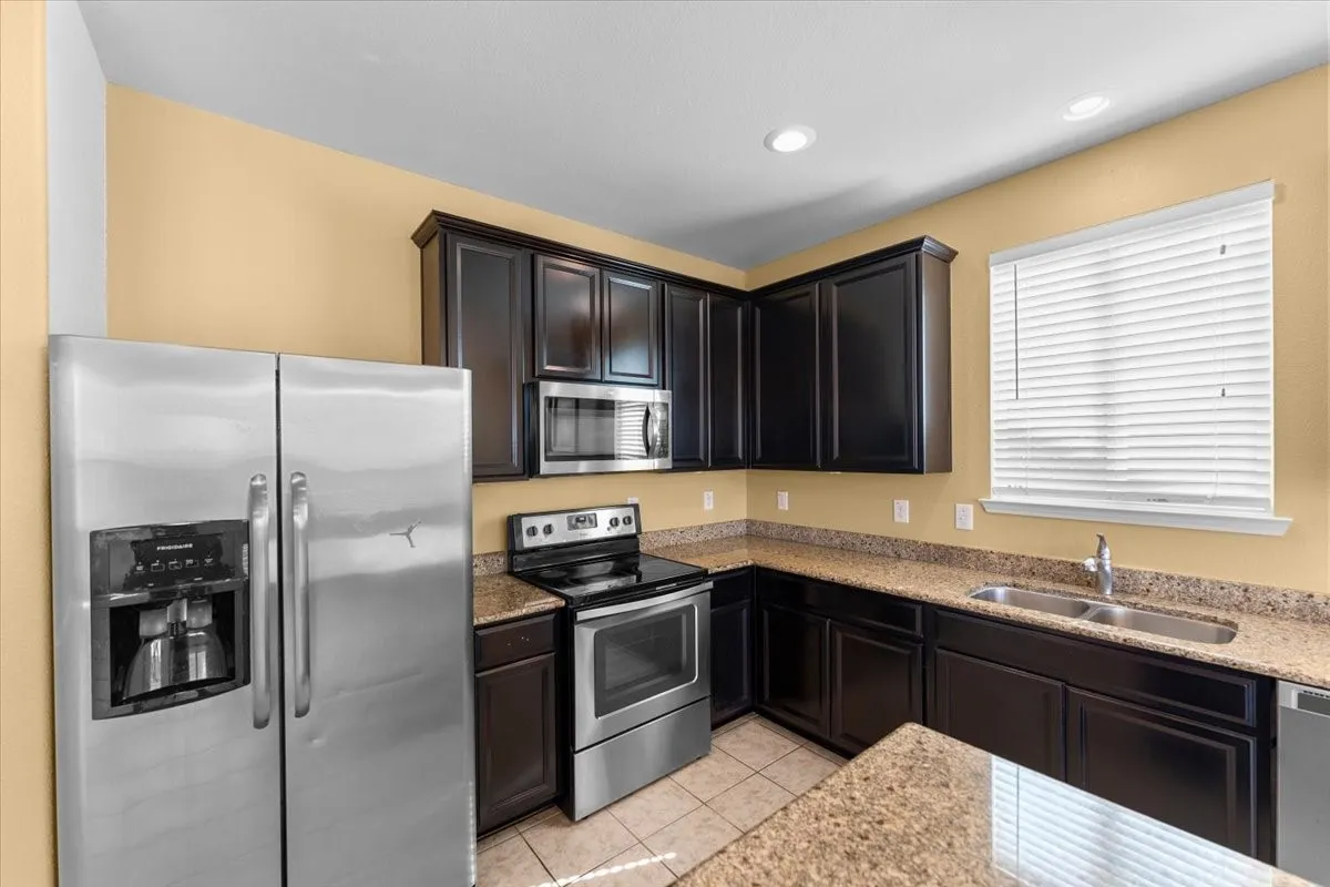 Single Family Residence For Rent in Tarrant County , 2412 Simmental Road, Fort Worth, Texas 76131, 3 Bedroom, 2 Bathroom, 2 Garage spaces, 1,636 Sqft, built in 2016, mls#21373365, Real Estate Agent in Fort Worth, Homes For Rent in Tarrant county, Homes For Rent in Fort Worth, Realtor in Fort Worth Texas, Real Estate Brokerage Independent Realty Texas, Luminita Cordes Realtor