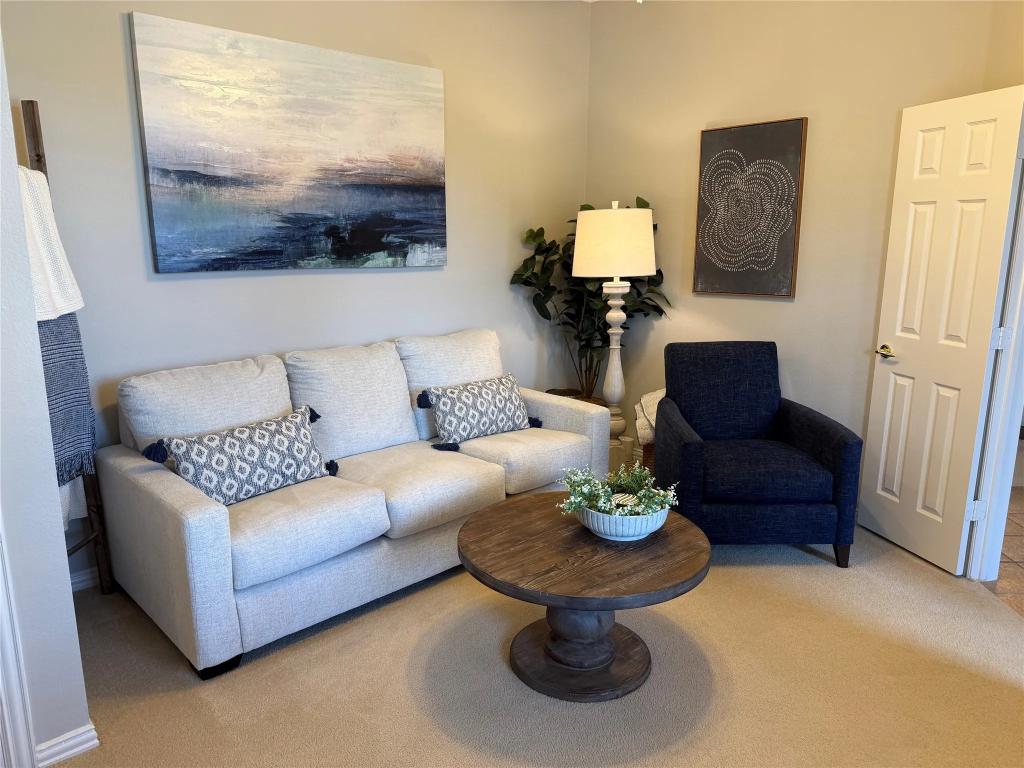 Single Family Residence For Rent in Collin County , 454 Long Cove Drive, Fairview, Texas 75069, 2 Bedroom, 3 Bathroom, 2 Garage spaces, 2,241 Sqft, built in 2005, mls#21373375, Real Estate Agent in Fairview, Homes For Rent in Collin county, Homes For Rent in Fairview, Realtor in Fairview Texas, Real Estate Brokerage Independent Realty Texas, Luminita Cordes Realtor