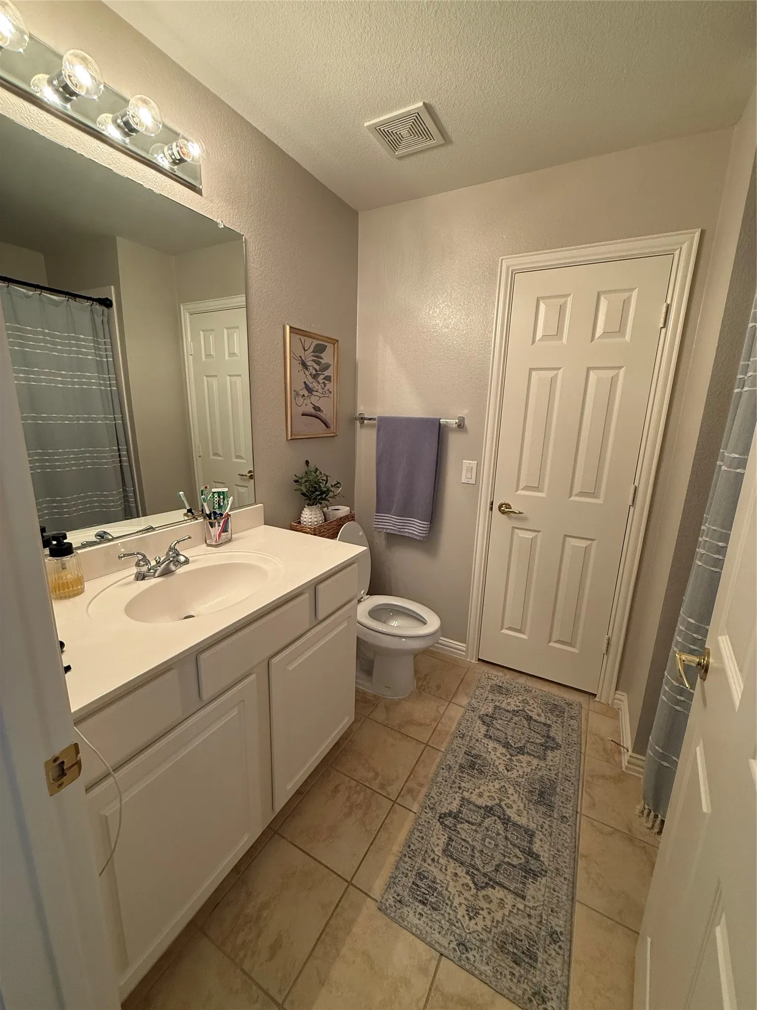 Single Family Residence For Rent in Collin County , 454 Long Cove Drive, Fairview, Texas 75069, 2 Bedroom, 3 Bathroom, 2 Garage spaces, 2,241 Sqft, built in 2005, mls#21373375, Real Estate Agent in Fairview, Homes For Rent in Collin county, Homes For Rent in Fairview, Realtor in Fairview Texas, Real Estate Brokerage Independent Realty Texas, Luminita Cordes Realtor