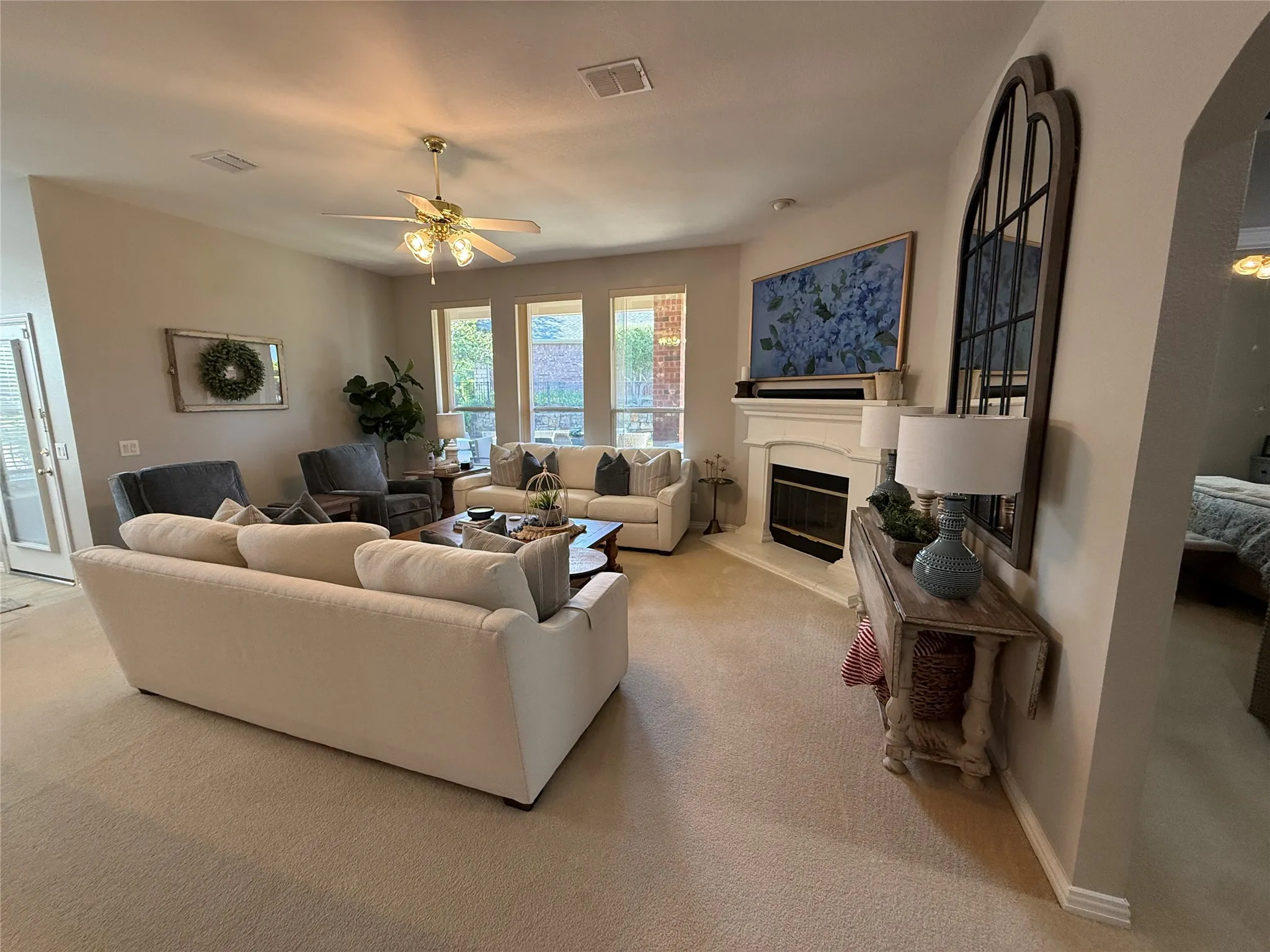 Single Family Residence For Rent in Collin County , 454 Long Cove Drive, Fairview, Texas 75069, 2 Bedroom, 3 Bathroom, 2 Garage spaces, 2,241 Sqft, built in 2005, mls#21373375, Real Estate Agent in Fairview, Homes For Rent in Collin county, Homes For Rent in Fairview, Realtor in Fairview Texas, Real Estate Brokerage Independent Realty Texas, Luminita Cordes Realtor
