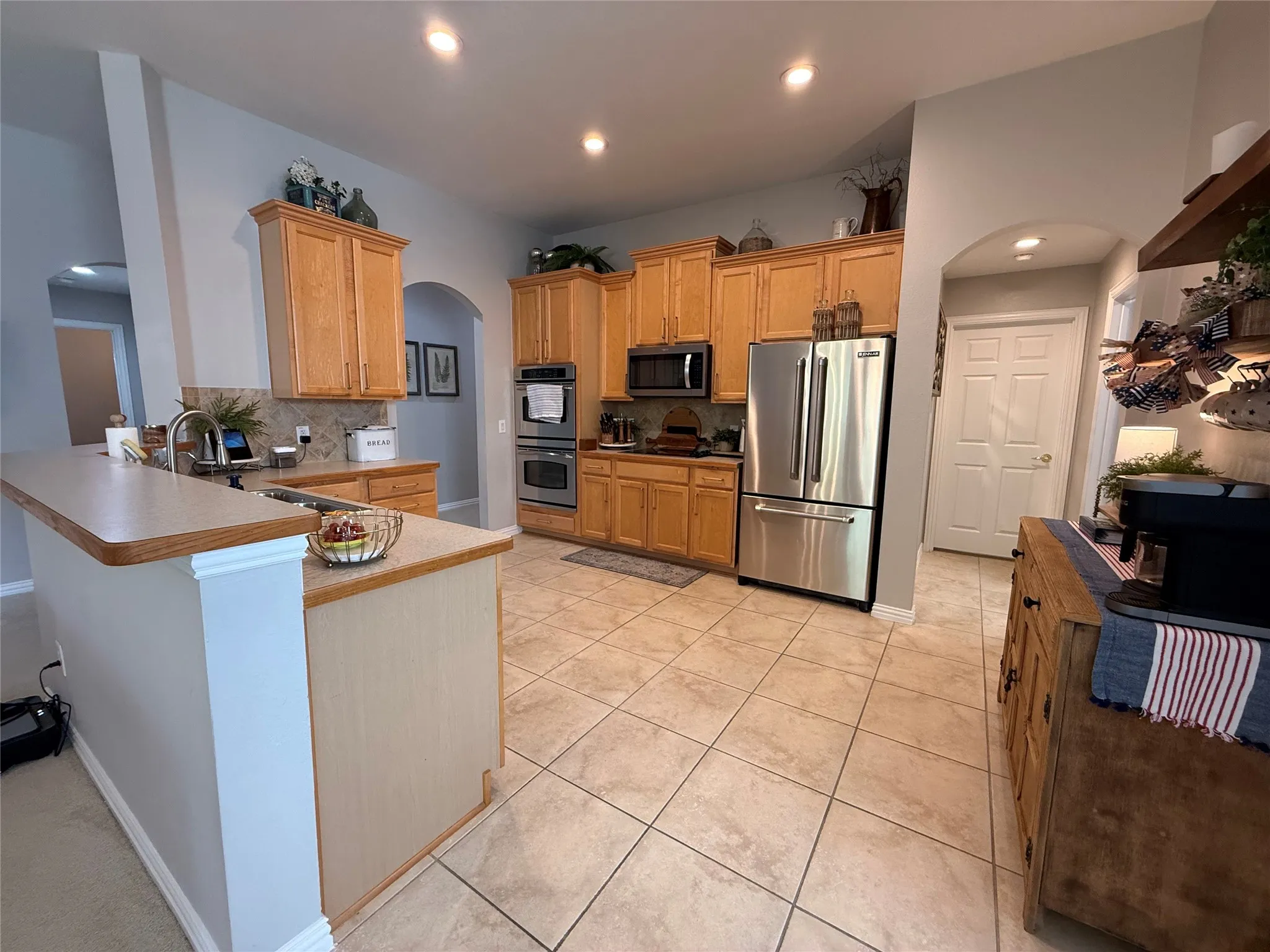 Single Family Residence For Rent in Collin County , 454 Long Cove Drive, Fairview, Texas 75069, 2 Bedroom, 3 Bathroom, 2 Garage spaces, 2,241 Sqft, built in 2005, mls#21373375, Real Estate Agent in Fairview, Homes For Rent in Collin county, Homes For Rent in Fairview, Realtor in Fairview Texas, Real Estate Brokerage Independent Realty Texas, Luminita Cordes Realtor