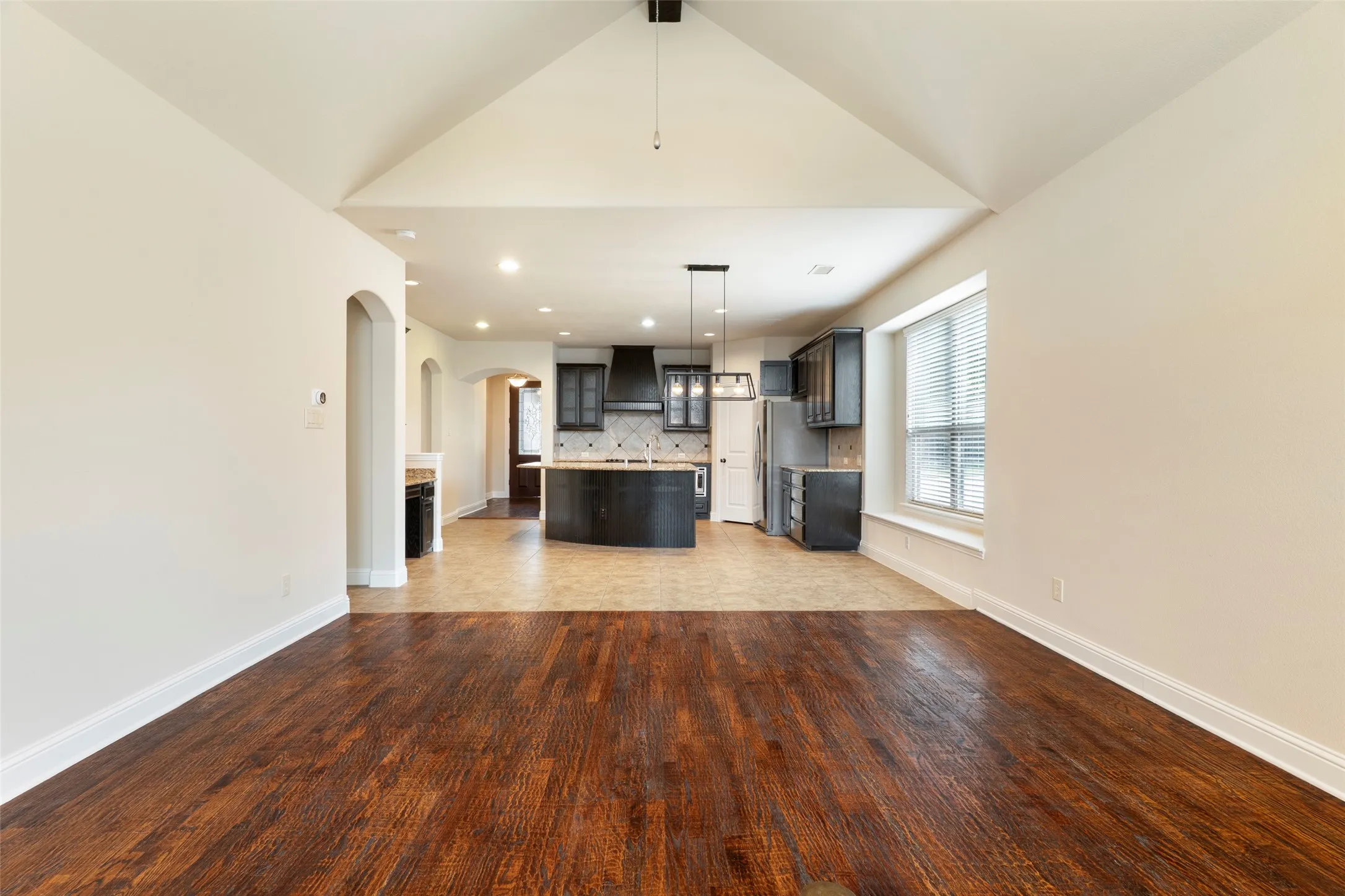Single Family Residence For Sale in Collin County , 2264 Catherine Lane, Mc Kinney, Texas 75071, 3 Bedroom, 2 Bathroom, 2 Garage spaces, 1,810 Sqft, built in 2011, mls#21373220, Real Estate Agent in Mc Kinney, Homes For Sale in Collin county, Homes For Sale in Mc Kinney, Realtor in Mc Kinney Texas, Real Estate Brokerage Independent Realty Texas, Luminita Cordes Realtor