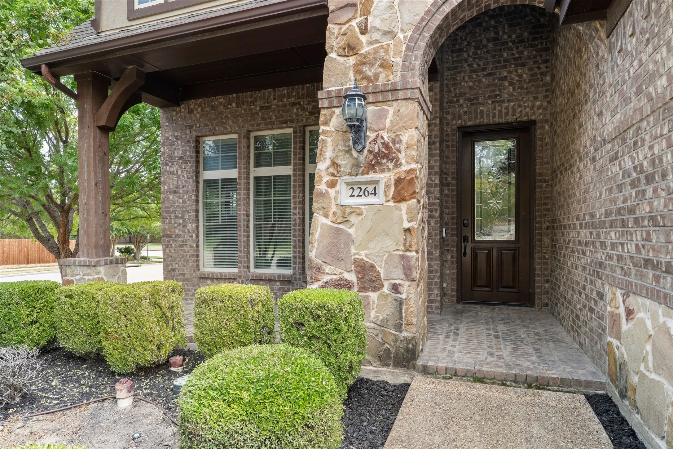 Single Family Residence For Sale in Collin County , 2264 Catherine Lane, Mc Kinney, Texas 75071, 3 Bedroom, 2 Bathroom, 2 Garage spaces, 1,810 Sqft, built in 2011, mls#21373220, Real Estate Agent in Mc Kinney, Homes For Sale in Collin county, Homes For Sale in Mc Kinney, Realtor in Mc Kinney Texas, Real Estate Brokerage Independent Realty Texas, Luminita Cordes Realtor