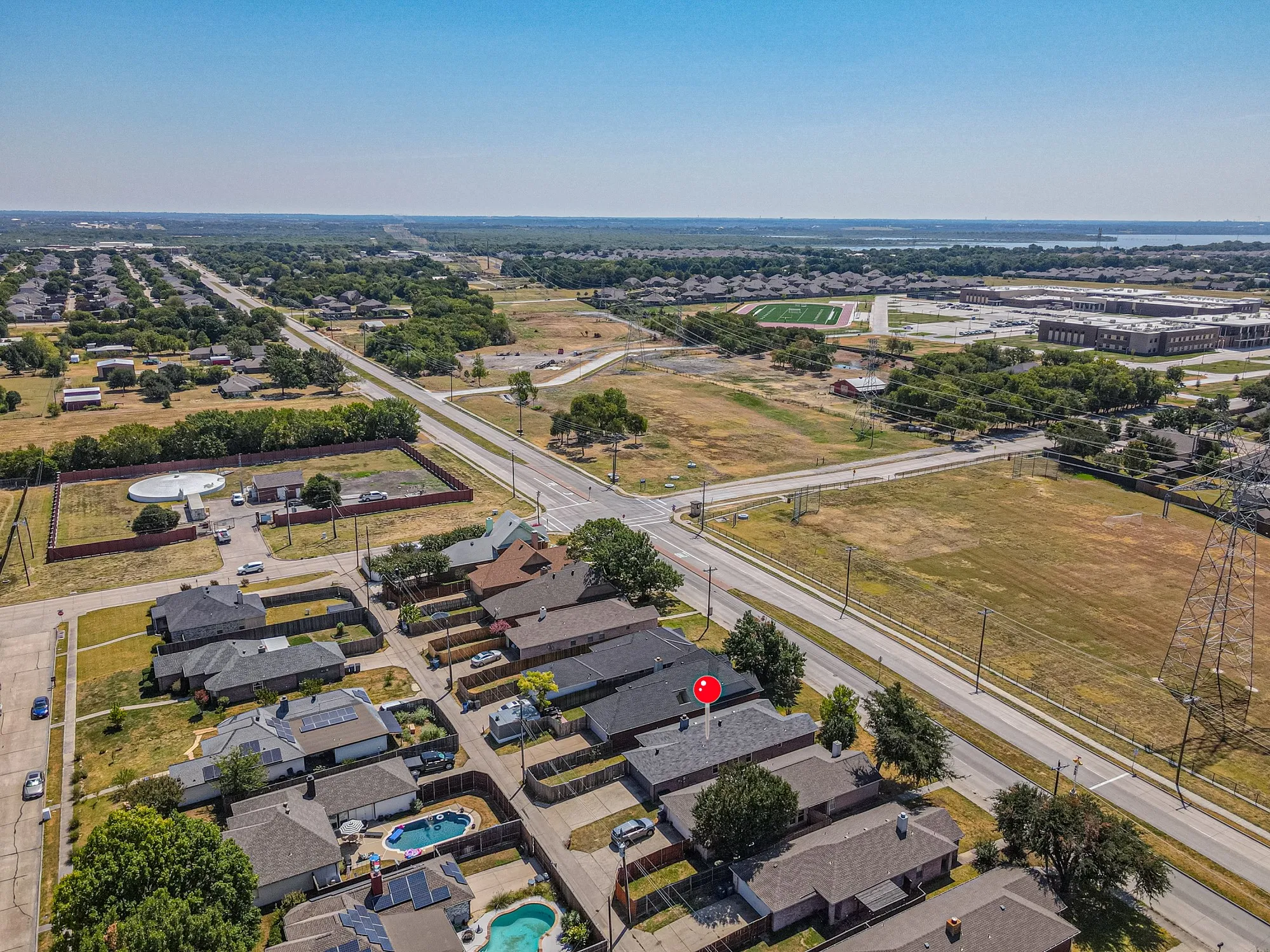 Single Family Residence For Sale in Collin County , 1403 E Brown Street, Wylie, Texas 75098, 3 Bedroom, 2 Bathroom, 2 Garage spaces, 1,389 Sqft, built in 1998, mls#21373354, Real Estate Agent in Wylie, Homes For Sale in Collin county, Homes For Sale in Wylie, Realtor in Wylie Texas, Real Estate Brokerage Independent Realty Texas, Luminita Cordes Realtor