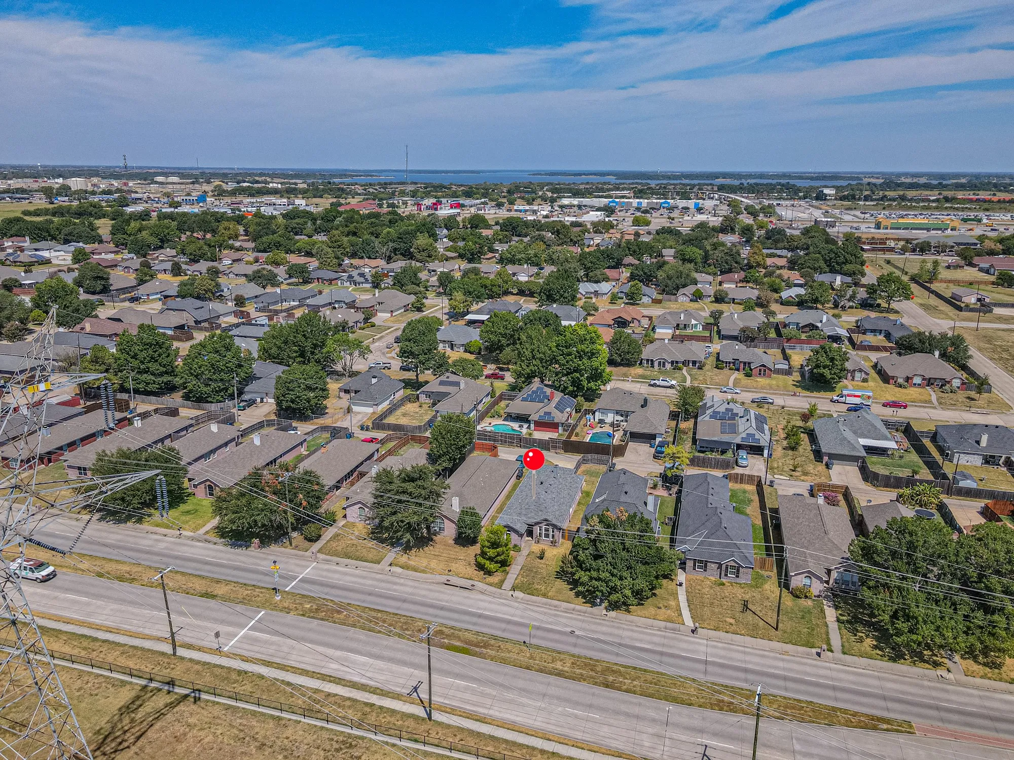 Single Family Residence For Sale in Collin County , 1403 E Brown Street, Wylie, Texas 75098, 3 Bedroom, 2 Bathroom, 2 Garage spaces, 1,389 Sqft, built in 1998, mls#21373354, Real Estate Agent in Wylie, Homes For Sale in Collin county, Homes For Sale in Wylie, Realtor in Wylie Texas, Real Estate Brokerage Independent Realty Texas, Luminita Cordes Realtor