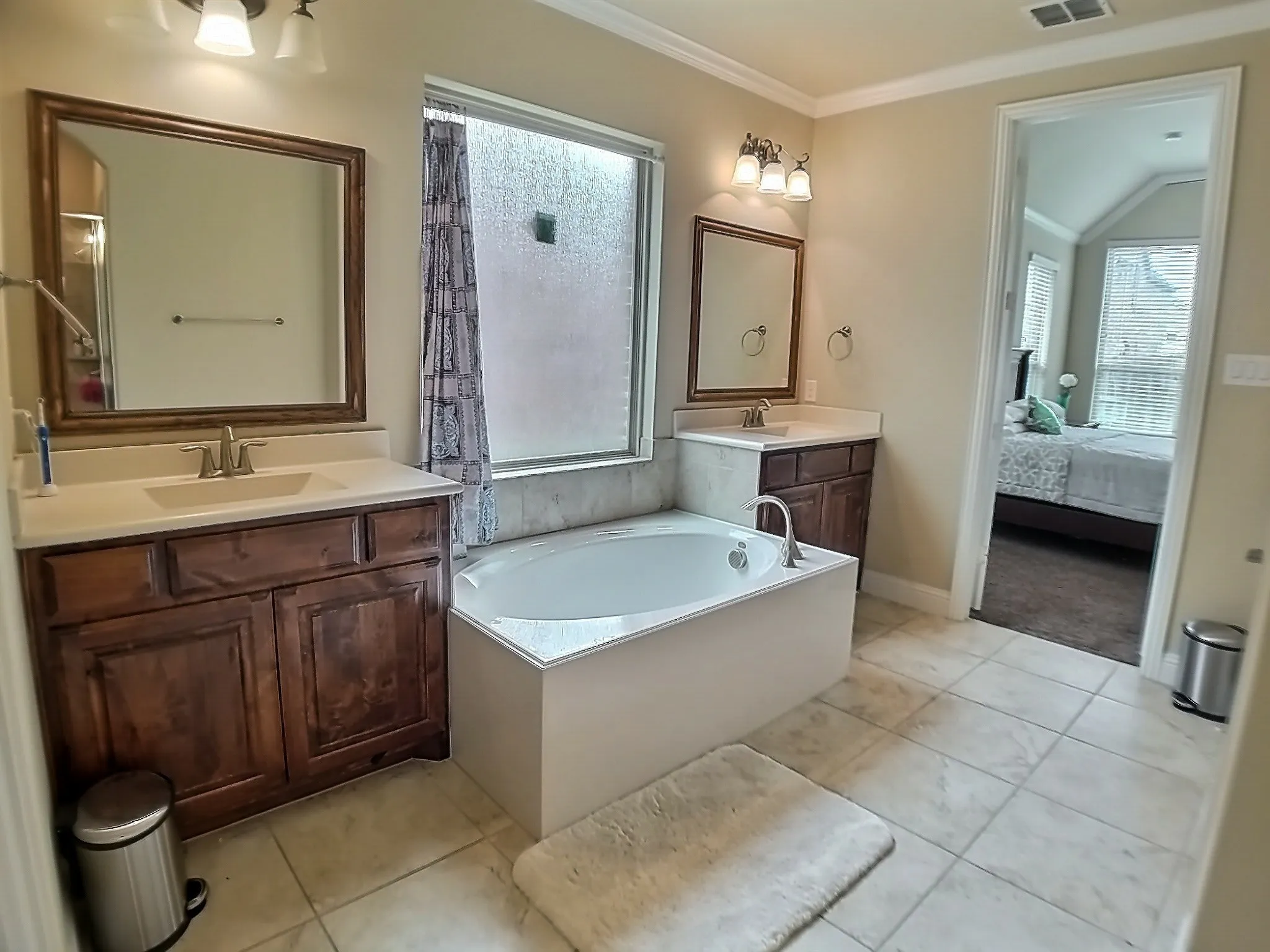 Single Family Residence For Rent in Collin County , 809 Cidermont, Plano, Texas 75074, 4 Bedroom, 4 Bathroom, 2 Garage spaces, 3,002 Sqft, built in 2017, mls#21373381, Real Estate Agent in Plano, Homes For Rent in Collin county, Homes For Rent in Plano, Realtor in Plano Texas, Real Estate Brokerage Independent Realty Texas, Luminita Cordes Realtor