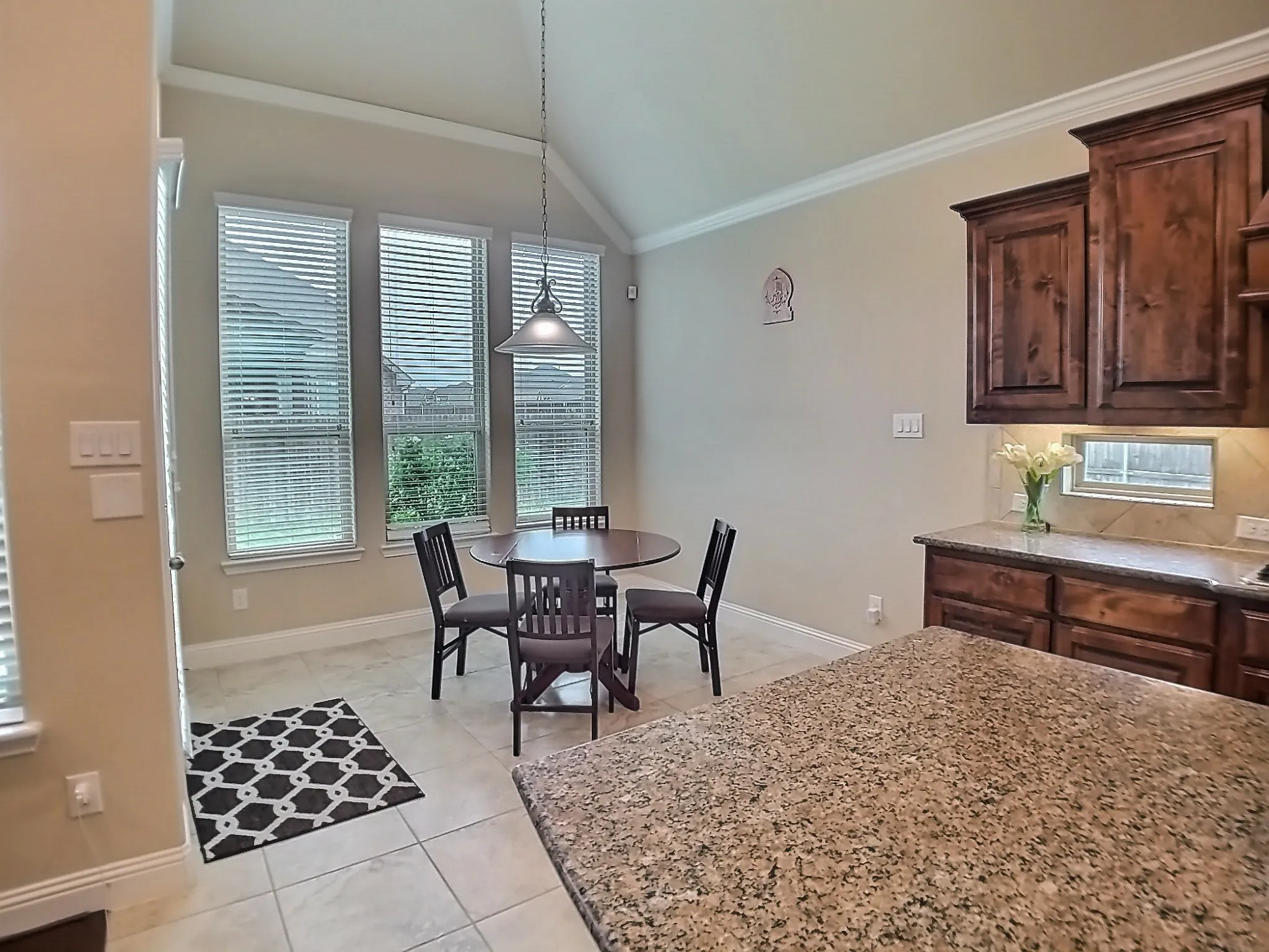 Single Family Residence For Rent in Collin County , 809 Cidermont, Plano, Texas 75074, 4 Bedroom, 4 Bathroom, 2 Garage spaces, 3,002 Sqft, built in 2017, mls#21373381, Real Estate Agent in Plano, Homes For Rent in Collin county, Homes For Rent in Plano, Realtor in Plano Texas, Real Estate Brokerage Independent Realty Texas, Luminita Cordes Realtor