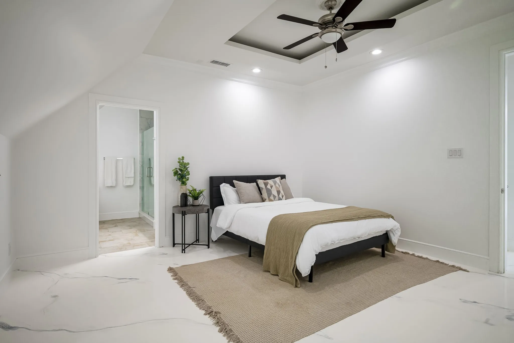 Single Family Residence For Sale in Dallas County , 2415 Amberleaf Court, Cedar Hill, Texas 75104, 13 Bedroom, 17 Bathroom, 7 Garage spaces, 17,918 Sqft, built in 2023, mls#21368582, Real Estate Agent in Cedar Hill, Homes For Sale in Dallas county, Homes For Sale in Cedar Hill, Realtor in Cedar Hill Texas, Real Estate Brokerage Independent Realty Texas, Luminita Cordes Realtor