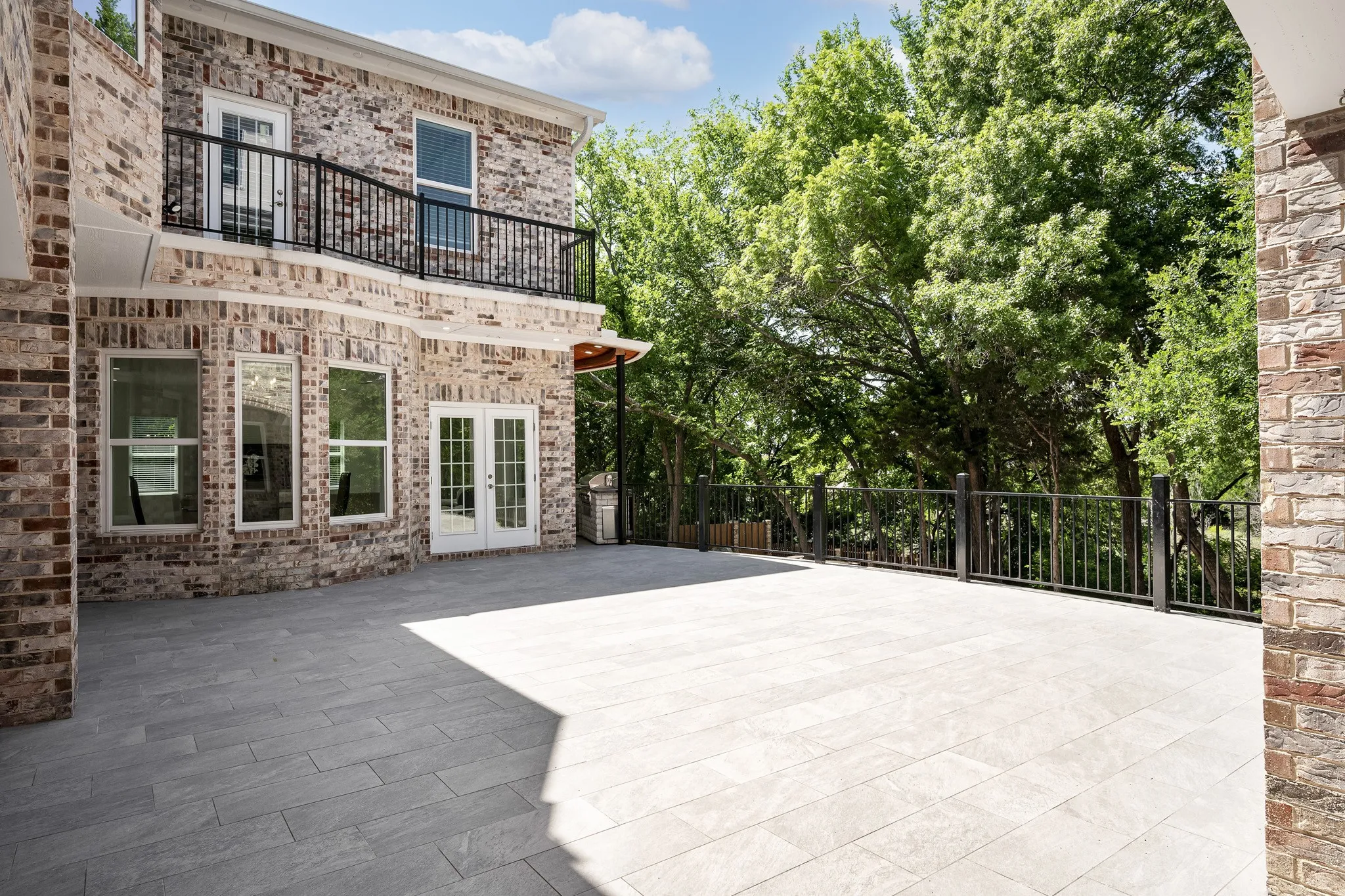Single Family Residence For Sale in Dallas County , 2415 Amberleaf Court, Cedar Hill, Texas 75104, 13 Bedroom, 17 Bathroom, 7 Garage spaces, 17,918 Sqft, built in 2023, mls#21368582, Real Estate Agent in Cedar Hill, Homes For Sale in Dallas county, Homes For Sale in Cedar Hill, Realtor in Cedar Hill Texas, Real Estate Brokerage Independent Realty Texas, Luminita Cordes Realtor