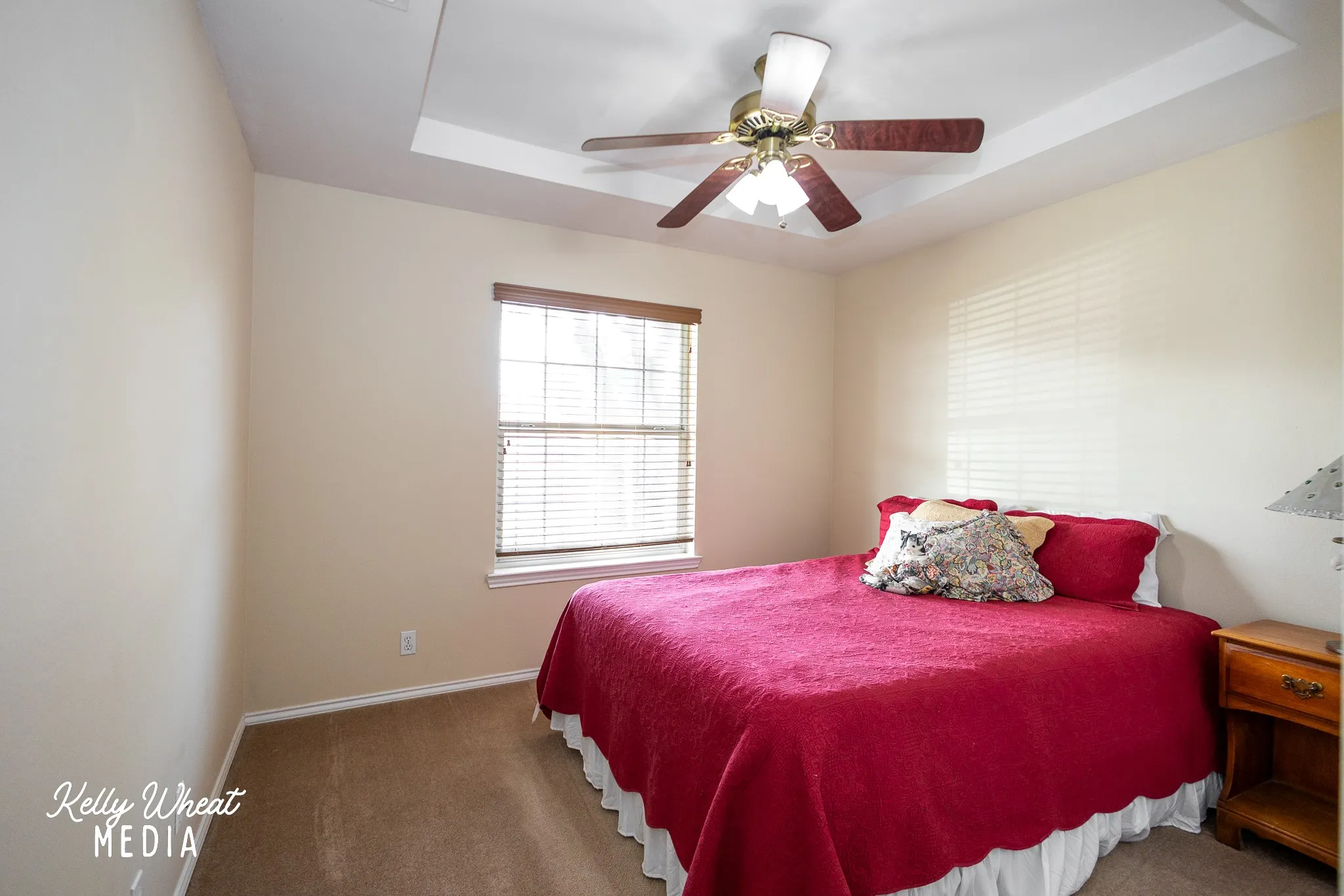 Single Family Residence For Sale in Tom Green County , 7602 Aspen Avenue, San Angelo, Texas 76904, 3 Bedroom, 2 Bathroom, 2 Garage spaces, 1,571 Sqft, built in 1999, mls#21373392, Real Estate Agent in San Angelo, Homes For Sale in Tom Green county, Homes For Sale in San Angelo, Realtor in San Angelo Texas, Real Estate Brokerage Independent Realty Texas, Luminita Cordes Realtor