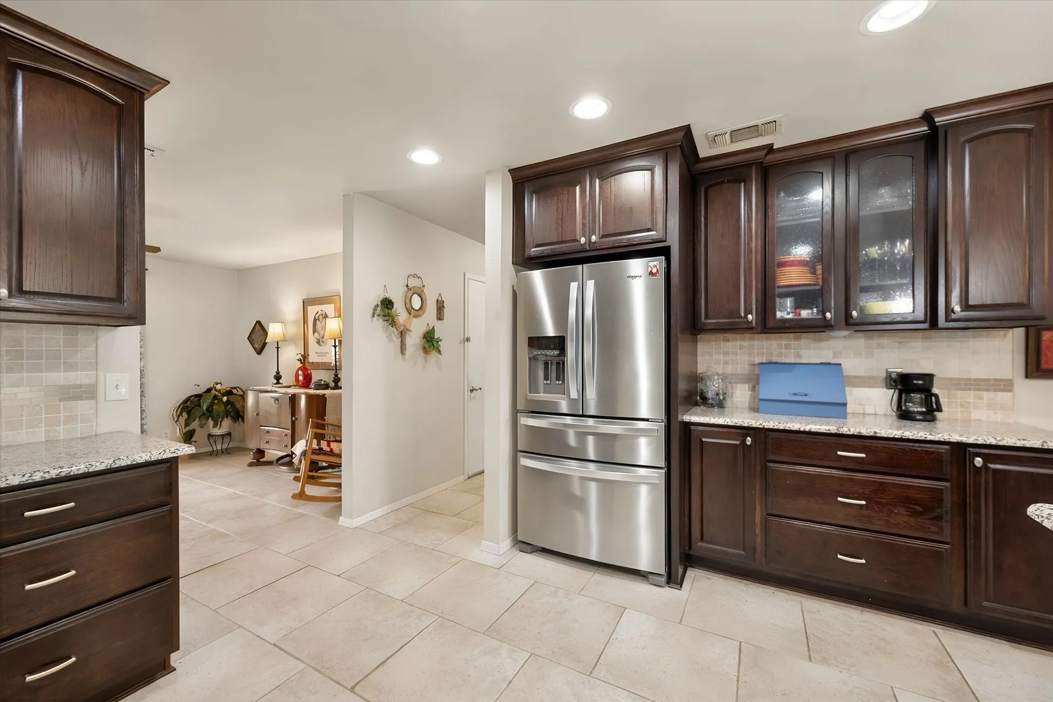 Single Family Residence For Sale in Tarrant County , 1032 E Enon Avenue, Everman, Texas 76140, 4 Bedroom, 2 Bathroom, 2 Garage spaces, 2,345 Sqft, built in 1978, mls#21371310, Real Estate Agent in Everman, Homes For Sale in Tarrant county, Homes For Sale in Everman, Realtor in Everman Texas, Real Estate Brokerage Independent Realty Texas, Luminita Cordes Realtor