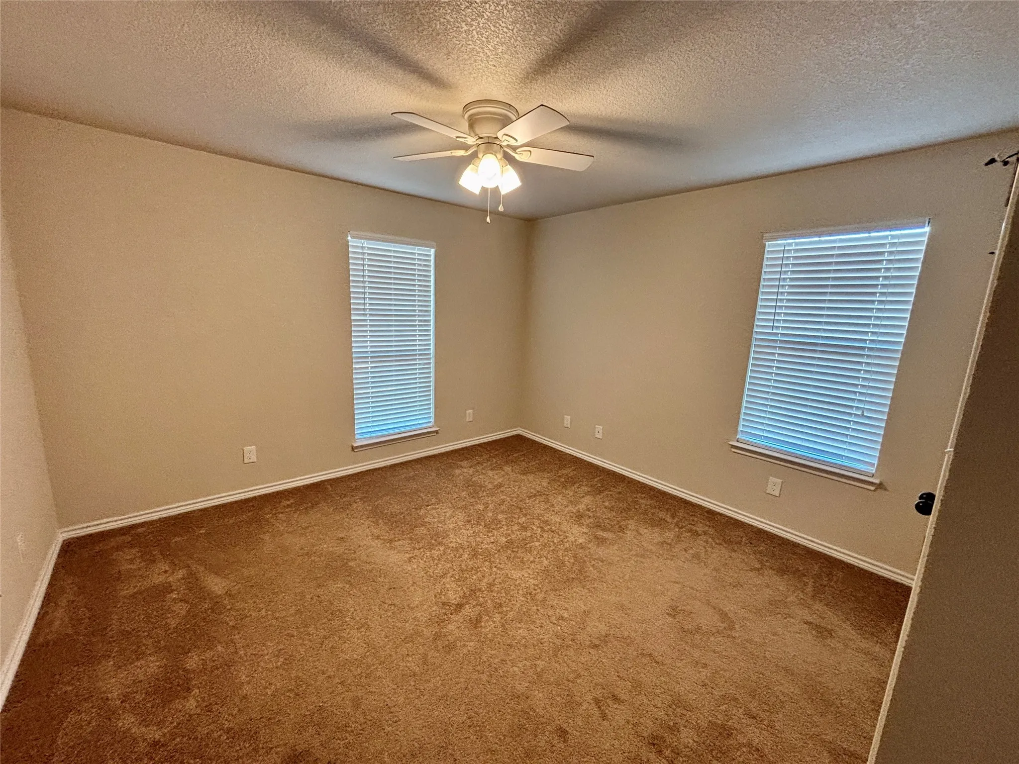 Single Family Residence For Sale in Coryell County , 3740 County Road 127, Gatesville, Texas 76528, 3 Bedroom, 2 Bathroom, Garage spaces, 1,716 Sqft, built in 2017, mls#21371970, Real Estate Agent in Gatesville, Homes For Sale in Coryell county, Homes For Sale in Gatesville, Realtor in Gatesville Texas, Real Estate Brokerage Independent Realty Texas, Luminita Cordes Realtor