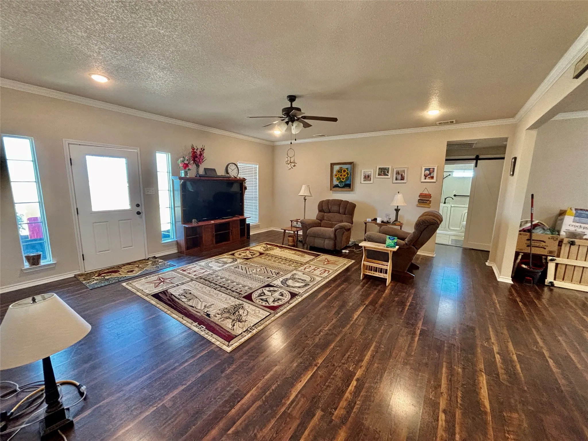 Single Family Residence For Sale in Coryell County , 3740 County Road 127, Gatesville, Texas 76528, 3 Bedroom, 2 Bathroom, Garage spaces, 1,716 Sqft, built in 2017, mls#21371970, Real Estate Agent in Gatesville, Homes For Sale in Coryell county, Homes For Sale in Gatesville, Realtor in Gatesville Texas, Real Estate Brokerage Independent Realty Texas, Luminita Cordes Realtor