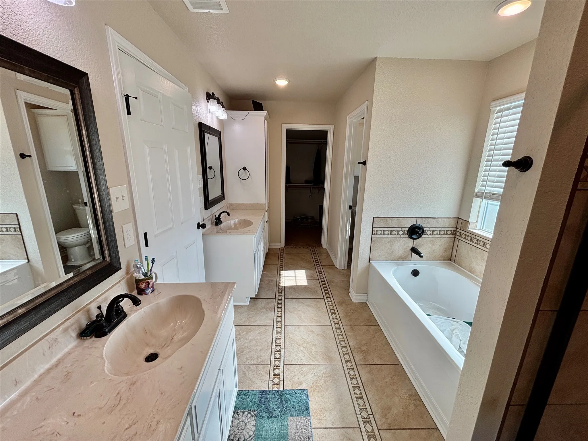 Single Family Residence For Sale in Coryell County , 3740 County Road 127, Gatesville, Texas 76528, 3 Bedroom, 2 Bathroom, Garage spaces, 1,716 Sqft, built in 2017, mls#21371970, Real Estate Agent in Gatesville, Homes For Sale in Coryell county, Homes For Sale in Gatesville, Realtor in Gatesville Texas, Real Estate Brokerage Independent Realty Texas, Luminita Cordes Realtor