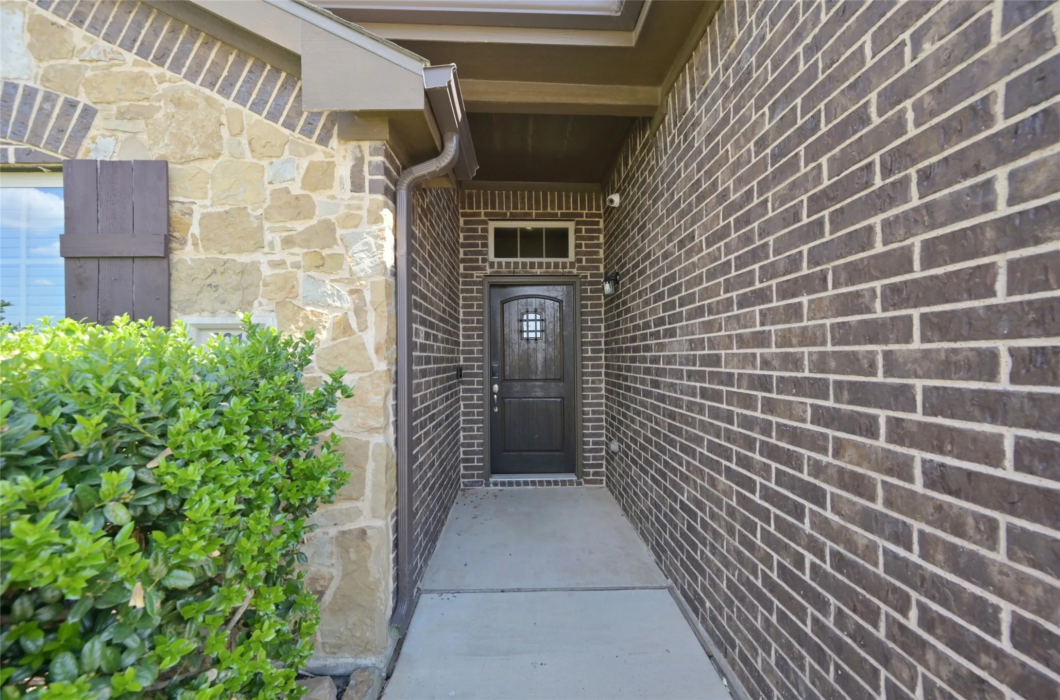 Covered Front Porch