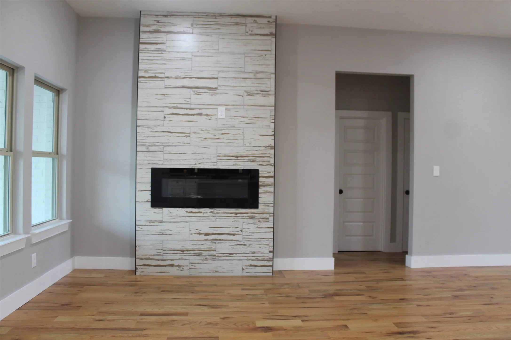 Single Family Residence For Sale in Henderson County , 113 Scenic Road, Trinidad, Texas 75163, 3 Bedroom, 2 Bathroom, 2 Garage spaces, 1,796 Sqft, built in 2026, mls#21373408, Real Estate Agent in Trinidad, Homes For Sale in Henderson county, Homes For Sale in Trinidad, Realtor in Trinidad Texas, Real Estate Brokerage Independent Realty Texas, Luminita Cordes Realtor