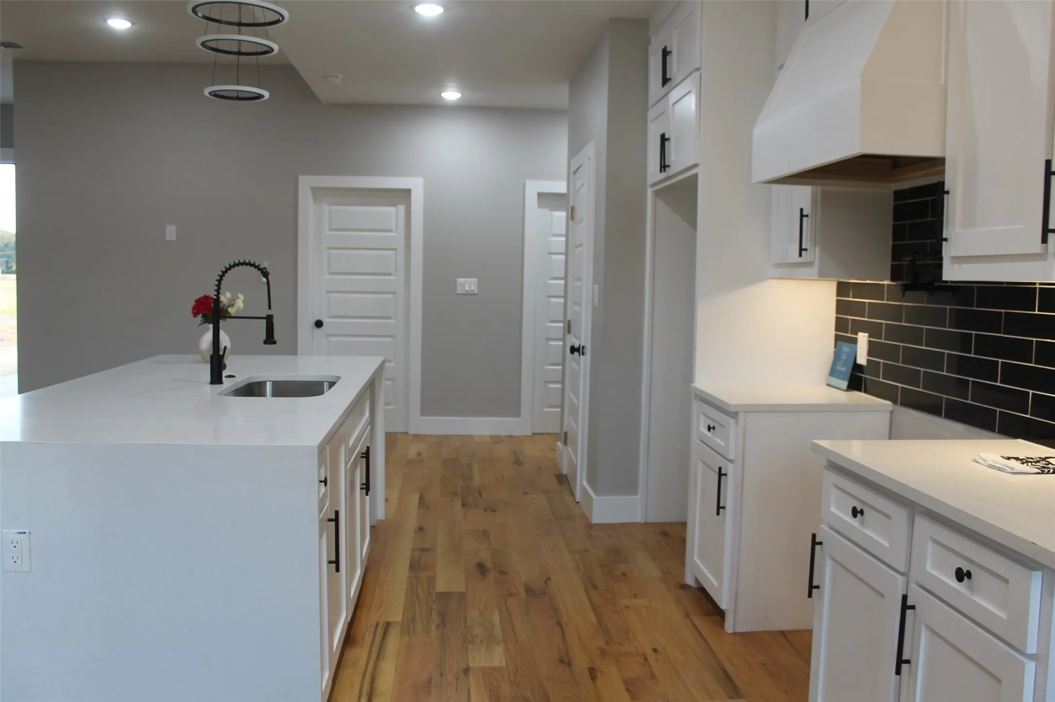 Single Family Residence For Sale in Henderson County , 113 Scenic Road, Trinidad, Texas 75163, 3 Bedroom, 2 Bathroom, 2 Garage spaces, 1,796 Sqft, built in 2026, mls#21373408, Real Estate Agent in Trinidad, Homes For Sale in Henderson county, Homes For Sale in Trinidad, Realtor in Trinidad Texas, Real Estate Brokerage Independent Realty Texas, Luminita Cordes Realtor