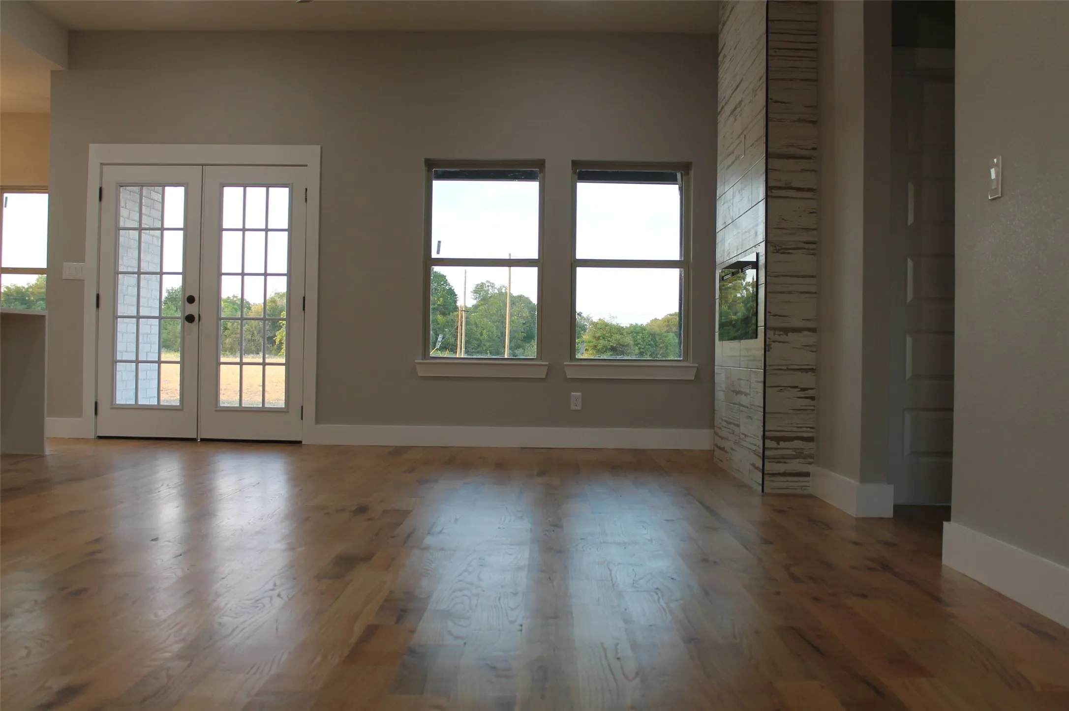 Single Family Residence For Sale in Henderson County , 113 Scenic Road, Trinidad, Texas 75163, 3 Bedroom, 2 Bathroom, 2 Garage spaces, 1,796 Sqft, built in 2026, mls#21373408, Real Estate Agent in Trinidad, Homes For Sale in Henderson county, Homes For Sale in Trinidad, Realtor in Trinidad Texas, Real Estate Brokerage Independent Realty Texas, Luminita Cordes Realtor