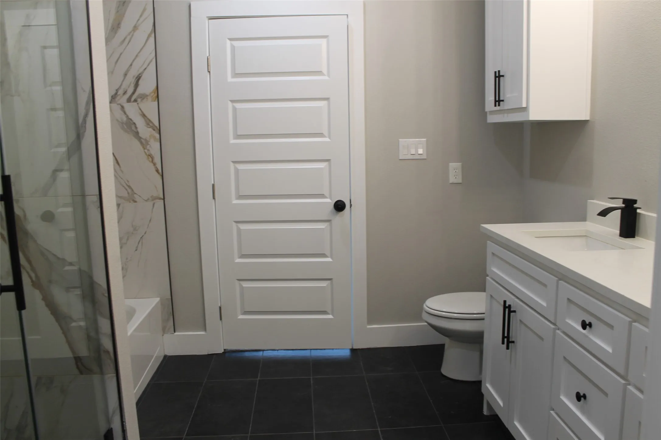 Single Family Residence For Sale in Henderson County , 113 Scenic Road, Trinidad, Texas 75163, 3 Bedroom, 2 Bathroom, 2 Garage spaces, 1,796 Sqft, built in 2026, mls#21373408, Real Estate Agent in Trinidad, Homes For Sale in Henderson county, Homes For Sale in Trinidad, Realtor in Trinidad Texas, Real Estate Brokerage Independent Realty Texas, Luminita Cordes Realtor