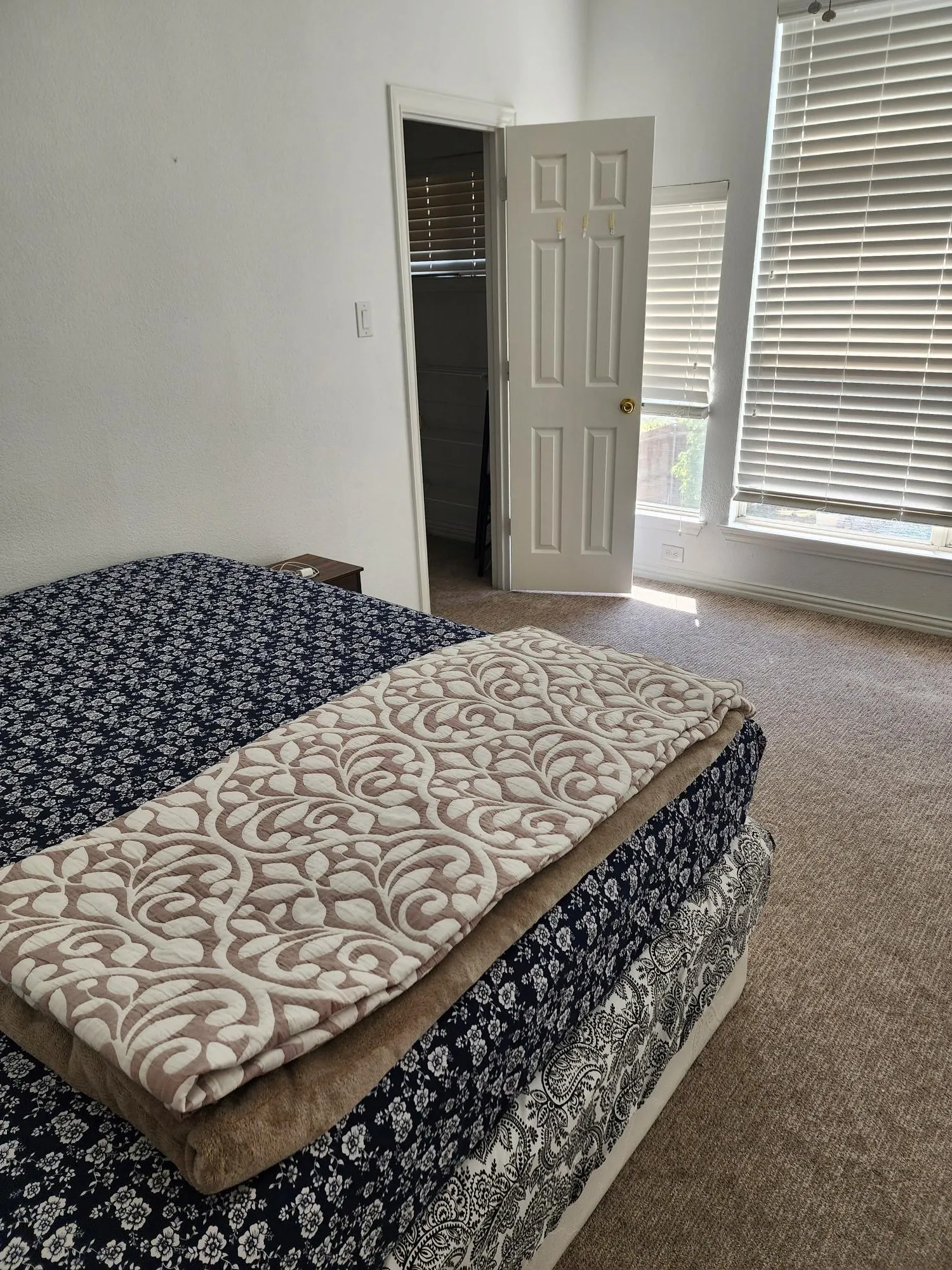 Single Family Residence For Rent in Dallas County , 7701 Brookview Court, Irving, Texas 75063, 3 Bedroom, 4 Bathroom, 2 Garage spaces, 2,829 Sqft, built in 1999, mls#21373413, Real Estate Agent in Irving, Homes For Rent in Dallas county, Homes For Rent in Irving, Realtor in Irving Texas, Real Estate Brokerage Independent Realty Texas, Luminita Cordes Realtor