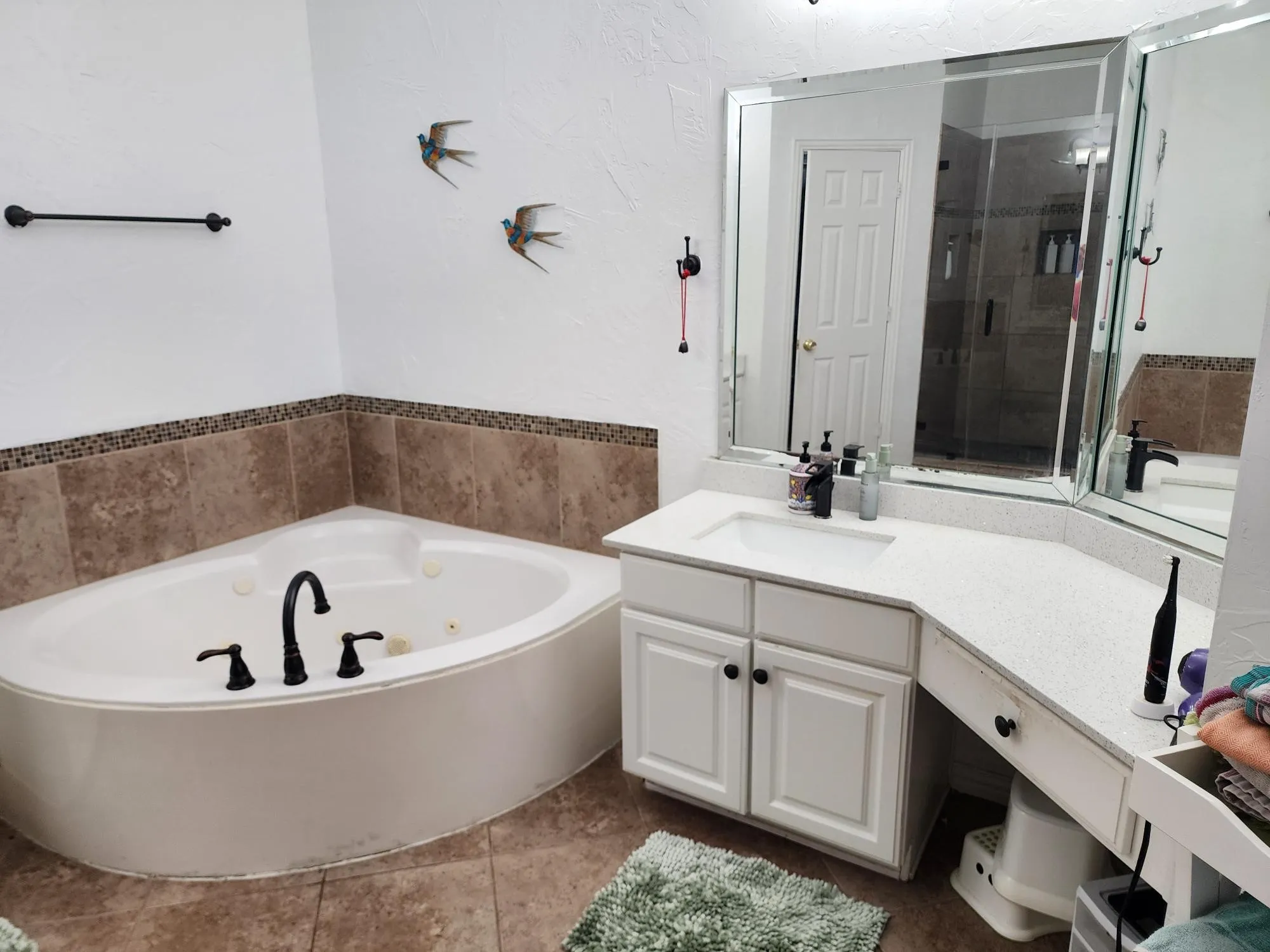 Single Family Residence For Rent in Dallas County , 7701 Brookview Court, Irving, Texas 75063, 3 Bedroom, 4 Bathroom, 2 Garage spaces, 2,829 Sqft, built in 1999, mls#21373413, Real Estate Agent in Irving, Homes For Rent in Dallas county, Homes For Rent in Irving, Realtor in Irving Texas, Real Estate Brokerage Independent Realty Texas, Luminita Cordes Realtor