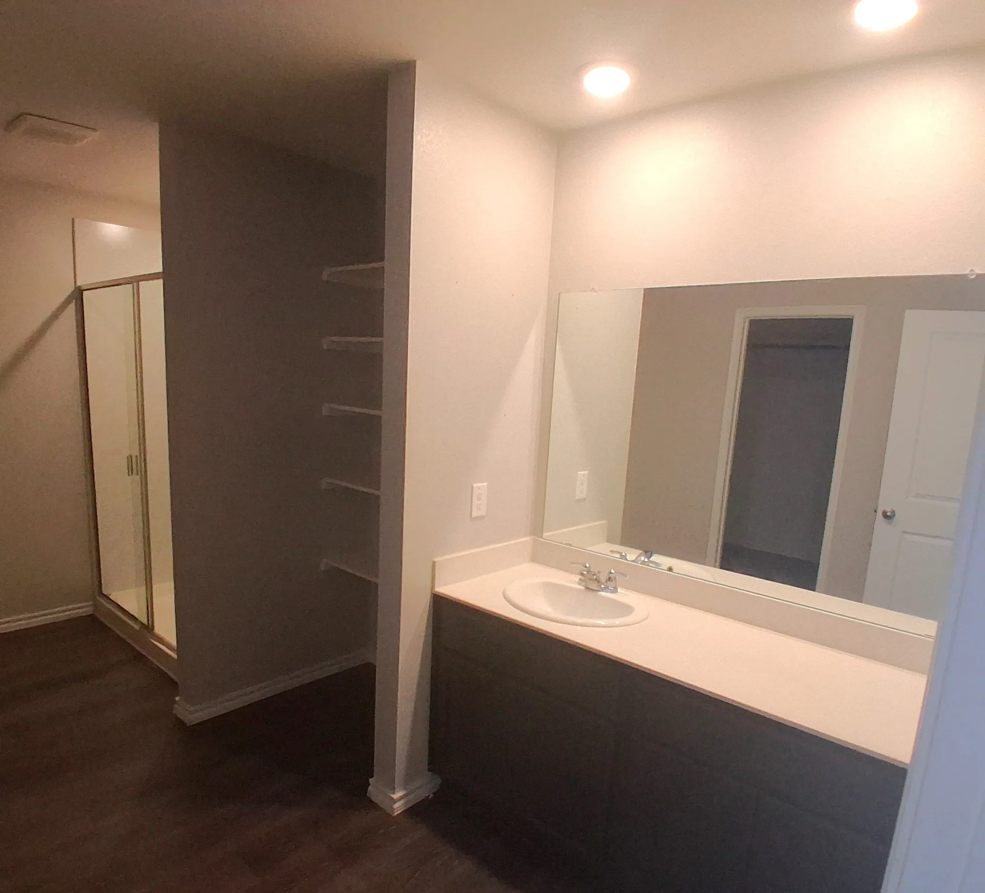 Single Family Residence For Sale in Hunt County , 2909 Shoemaker Drive, Josephine, Texas 75189, 4 Bedroom, 2 Bathroom, 2 Garage spaces, 1,917 Sqft, built in 2022, mls#21369727, Real Estate Agent in Josephine, Homes For Sale in Hunt county, Homes For Sale in Josephine, Realtor in Josephine Texas, Real Estate Brokerage Independent Realty Texas, Luminita Cordes Realtor