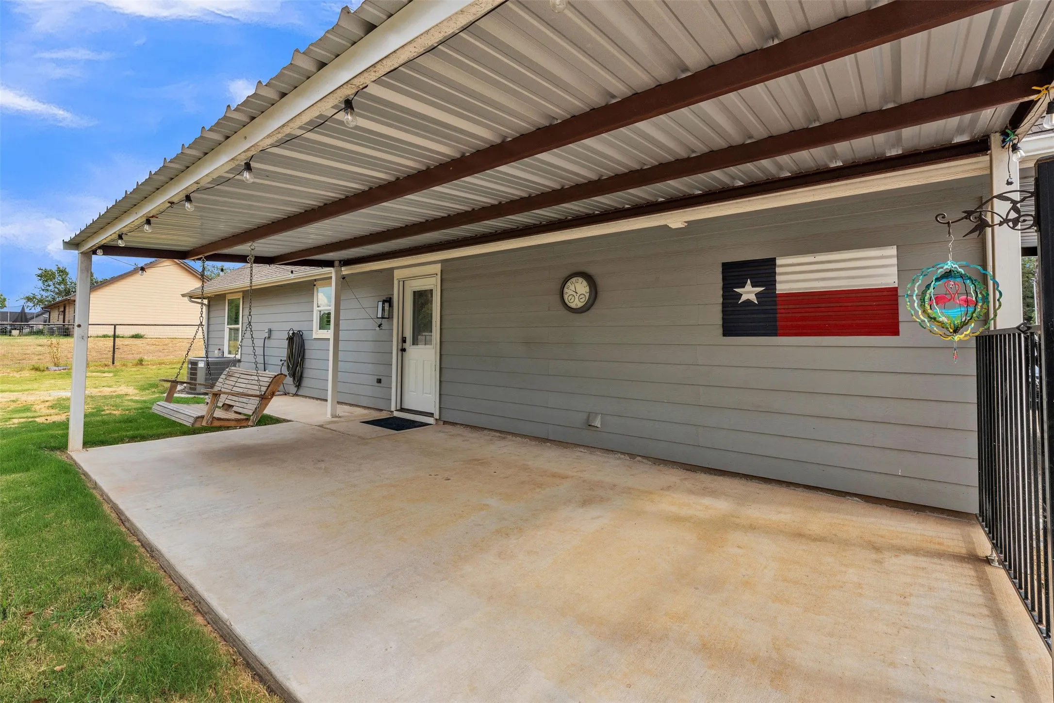 Single Family Residence For Sale in Parker County , 909 Erwin Road, Poolville, Texas 76487, 3 Bedroom, 2 Bathroom, 2 Garage spaces, 1,456 Sqft, built in 2022, mls#21372661, Real Estate Agent in Poolville, Homes For Sale in Parker county, Homes For Sale in Poolville, Realtor in Poolville Texas, Real Estate Brokerage Independent Realty Texas, Luminita Cordes Realtor